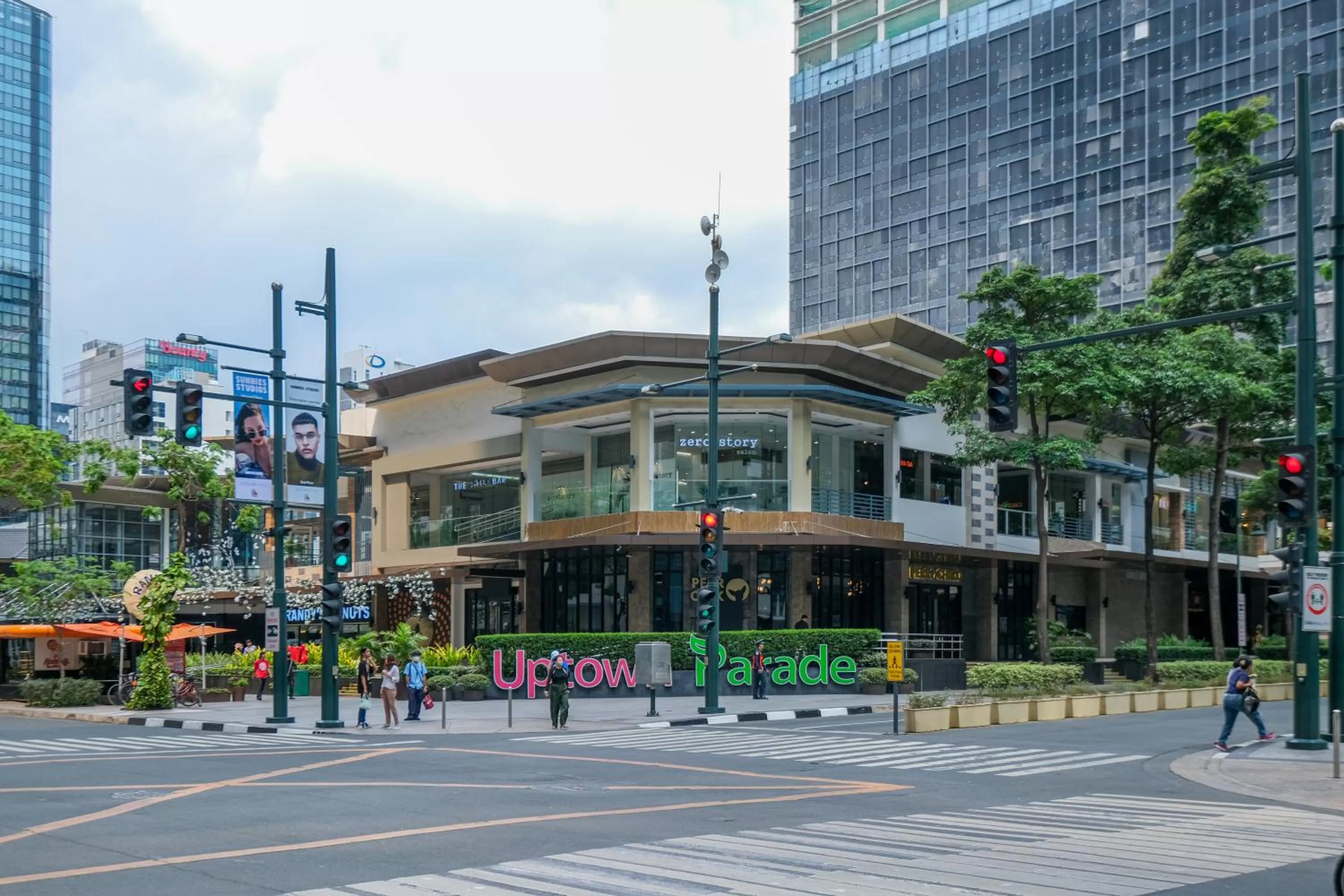 Property building in 1BR Suite in Uptown BGC