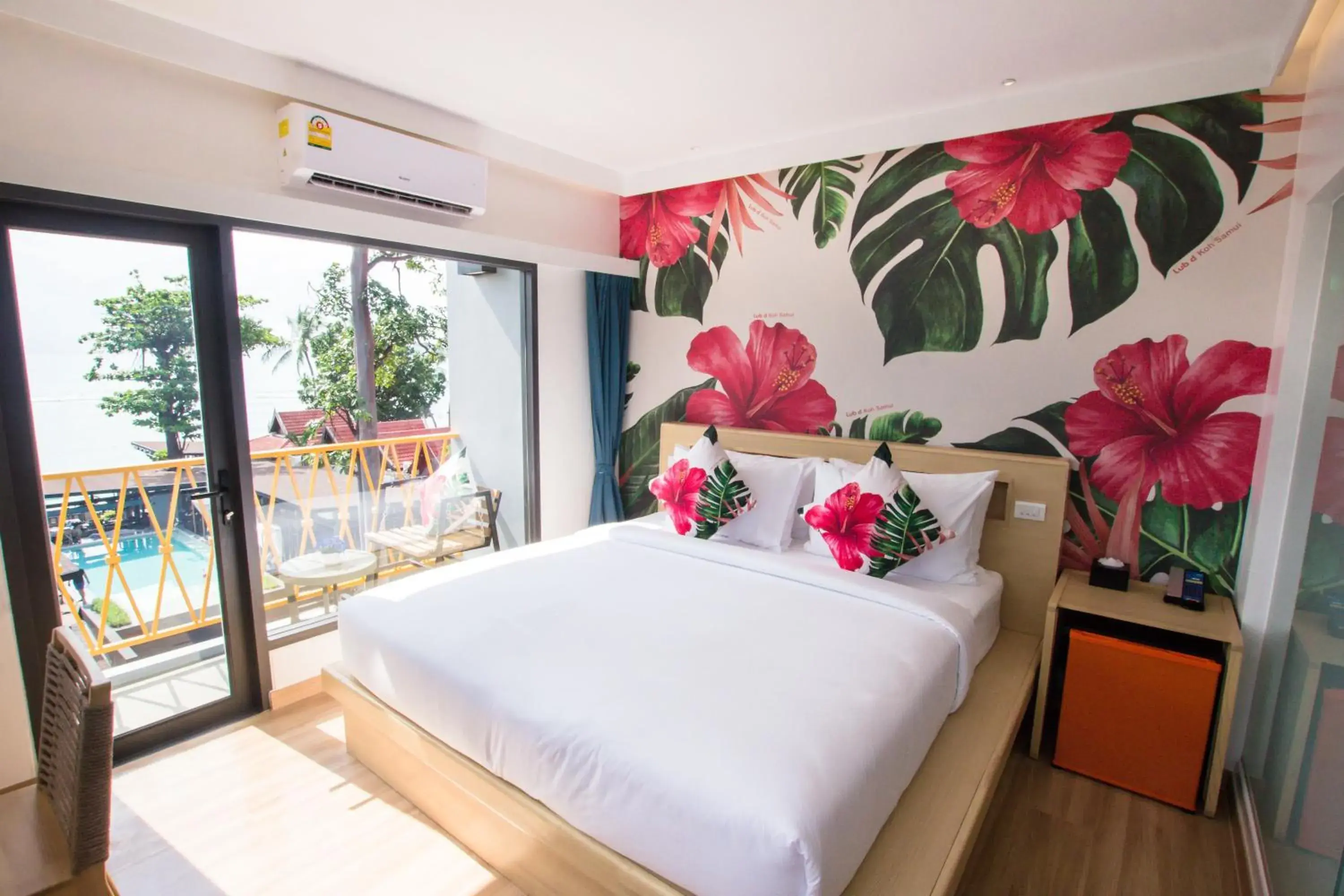 Balcony/Terrace, Bed in Lub d Koh Samui Chaweng Beach - SHA Extra Plus