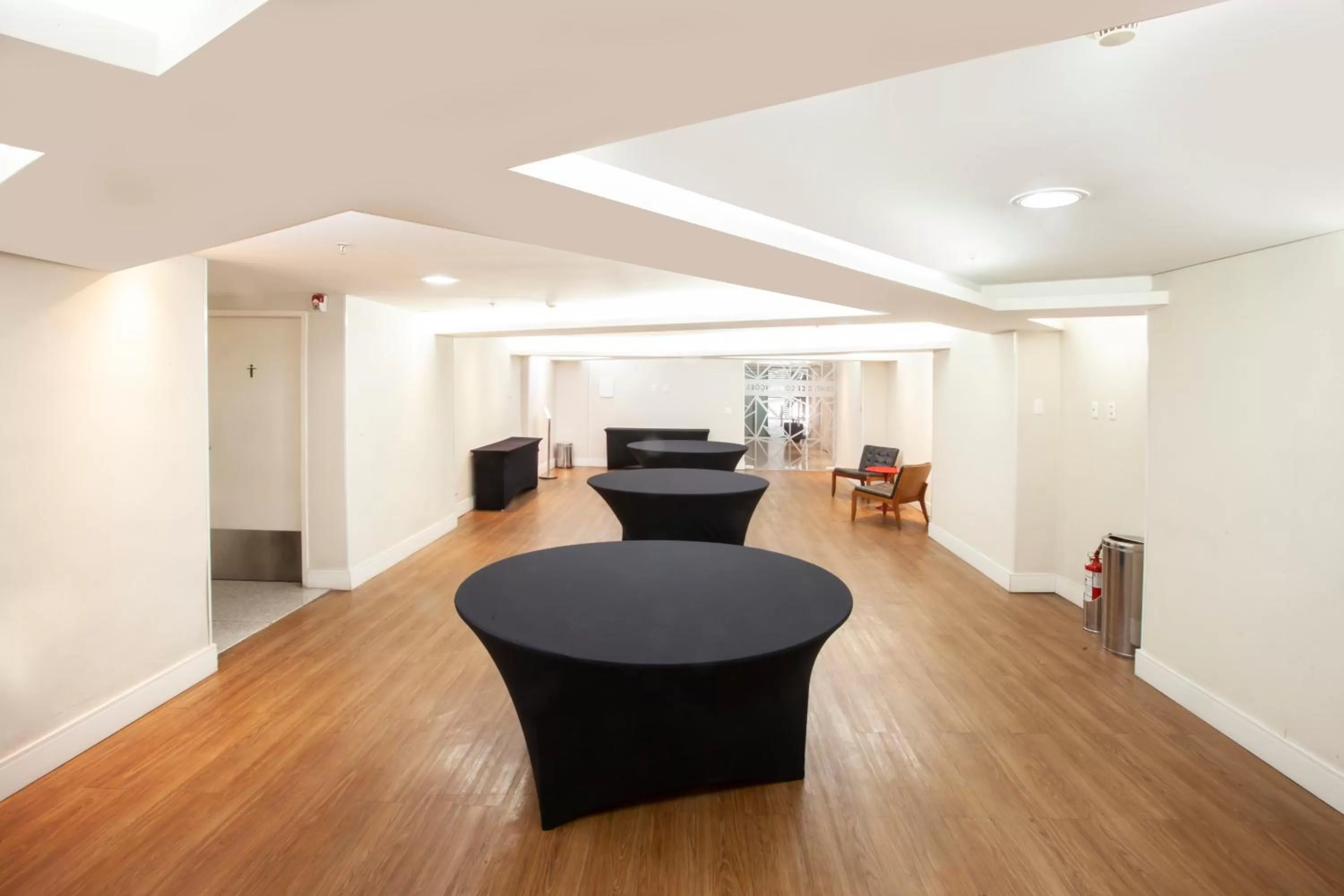 Business facilities in Hotel WZ Jardins