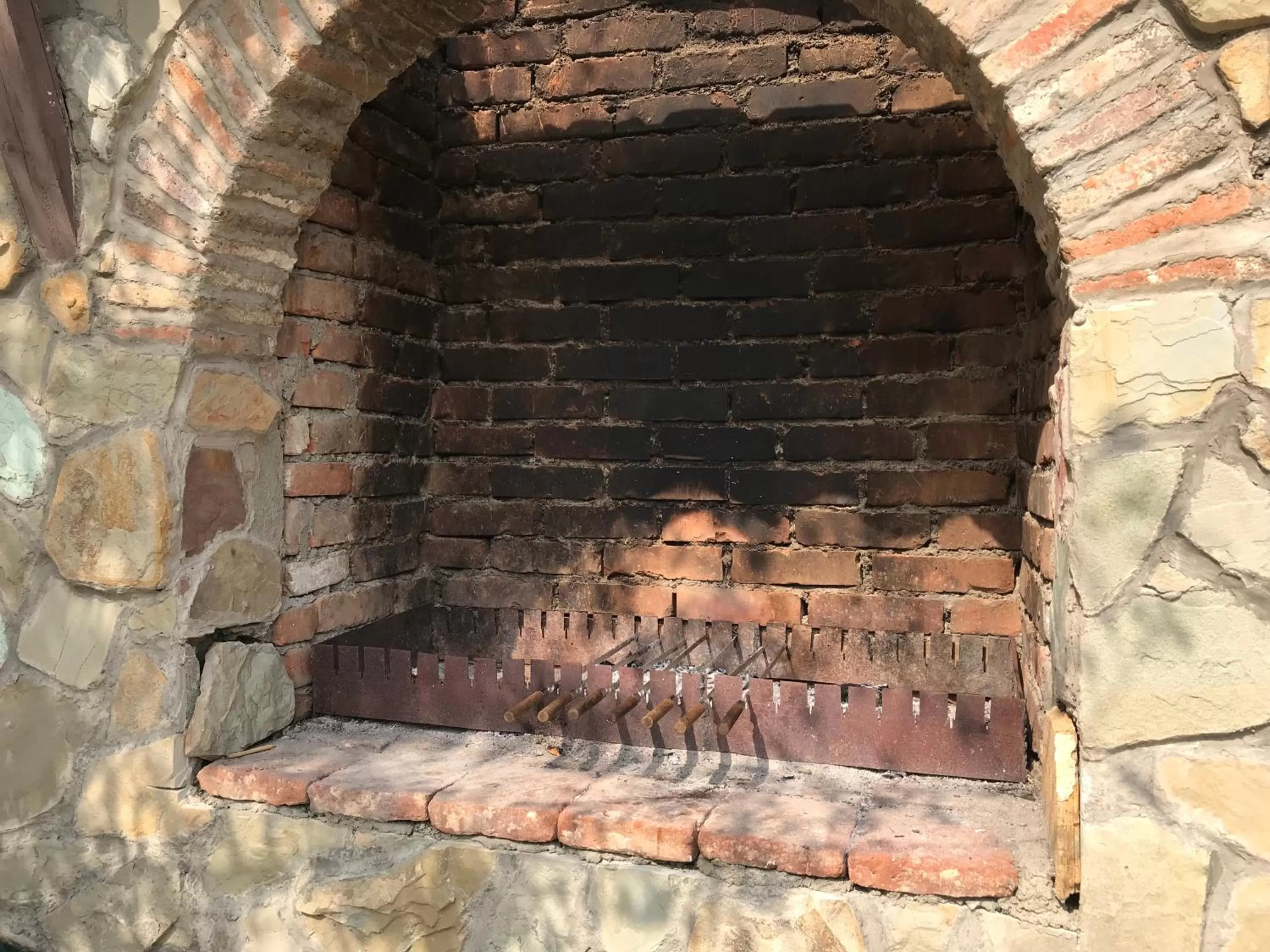 BBQ Facilities in Nika's Guest House