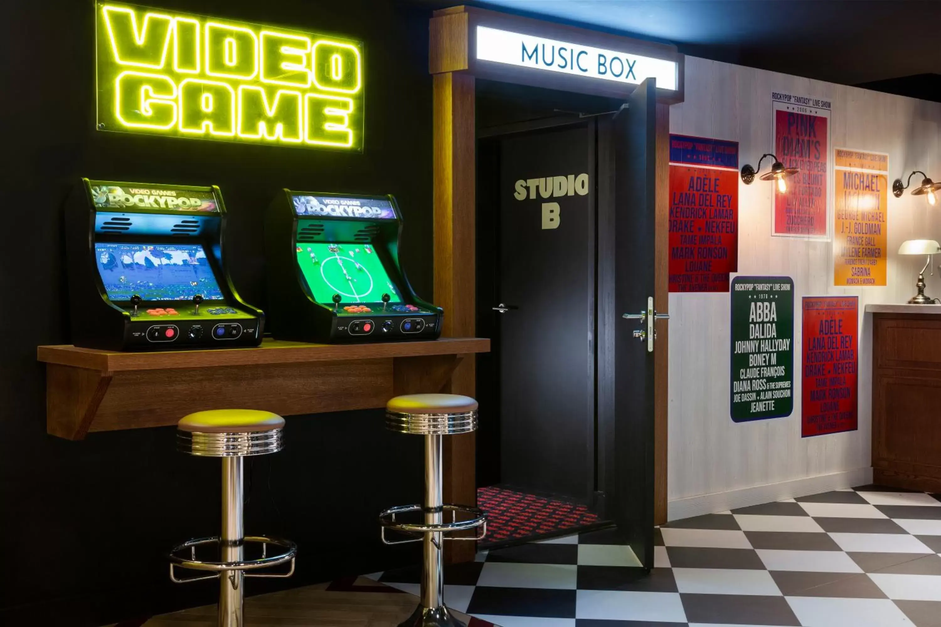 Game Room in RockyPop Grenoble Hotel