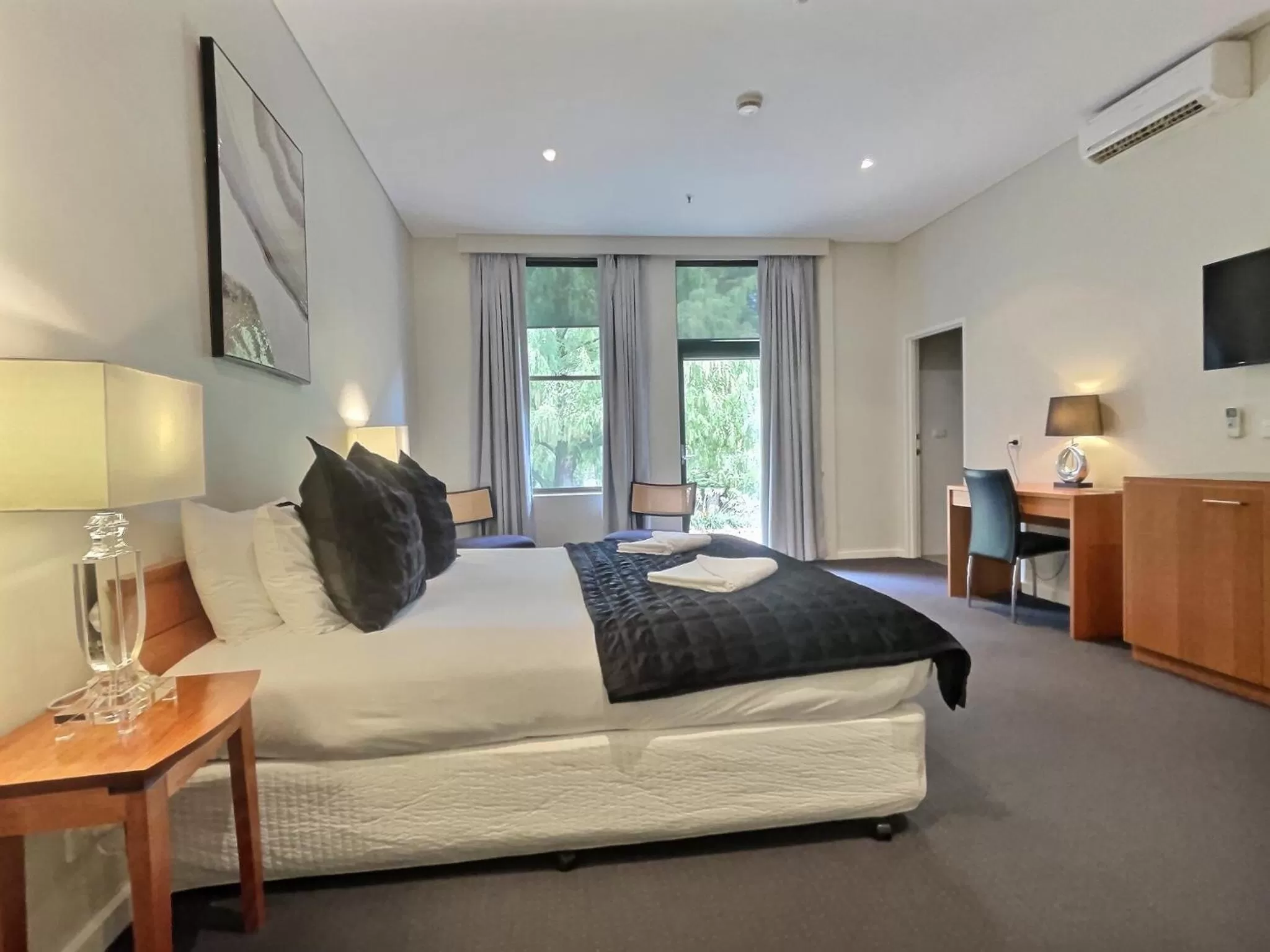 The Grand Oaks Resort