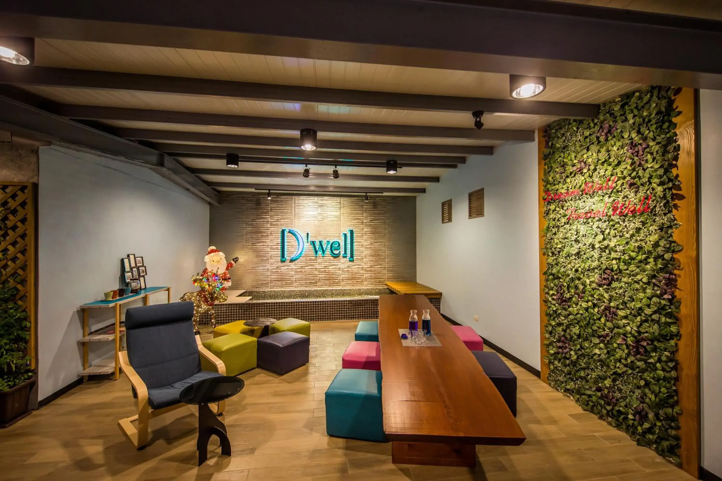Seating area in D'Well Hostel