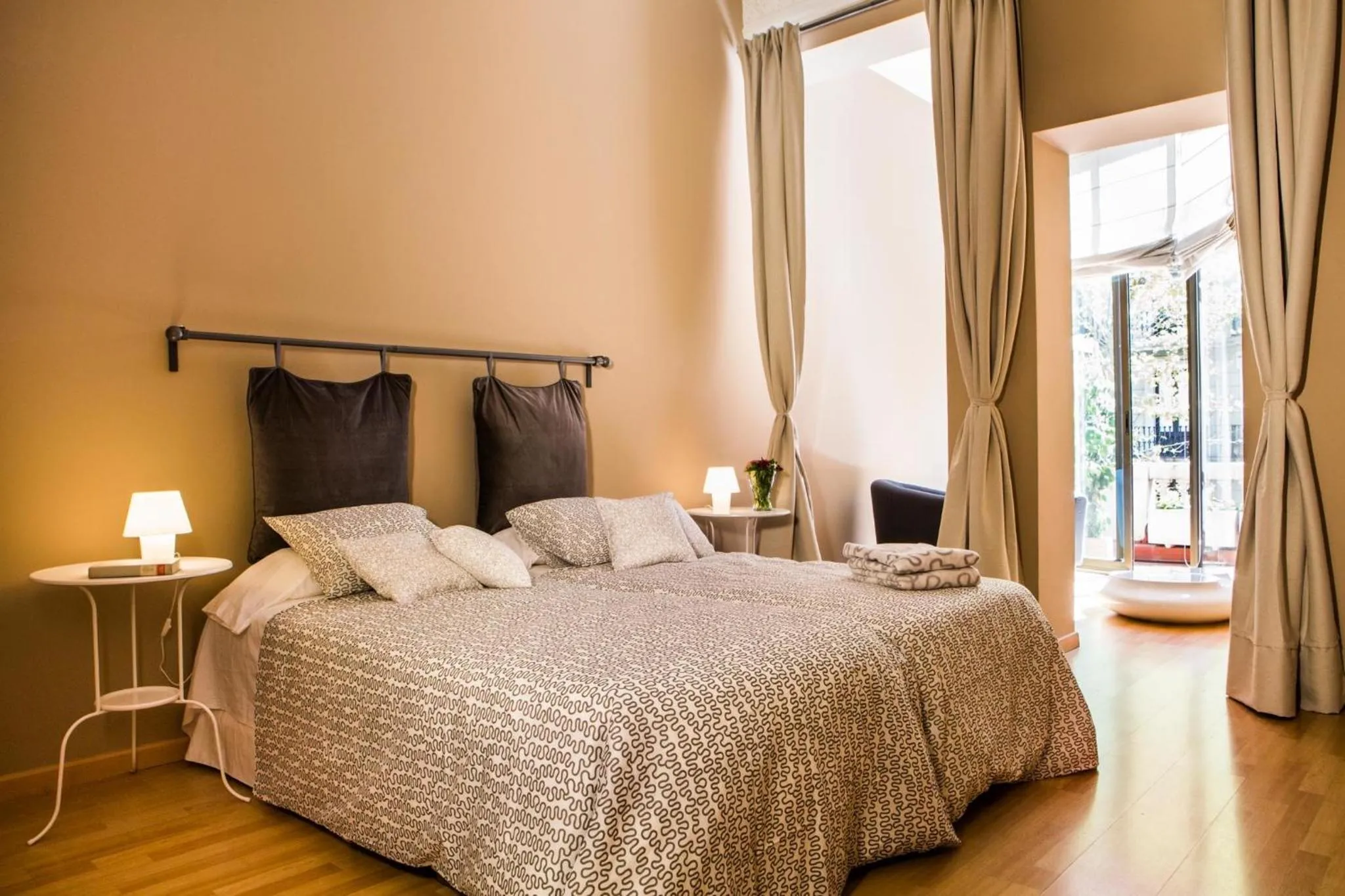 Photo of the whole room, Bed in Born Barcelona Hostel