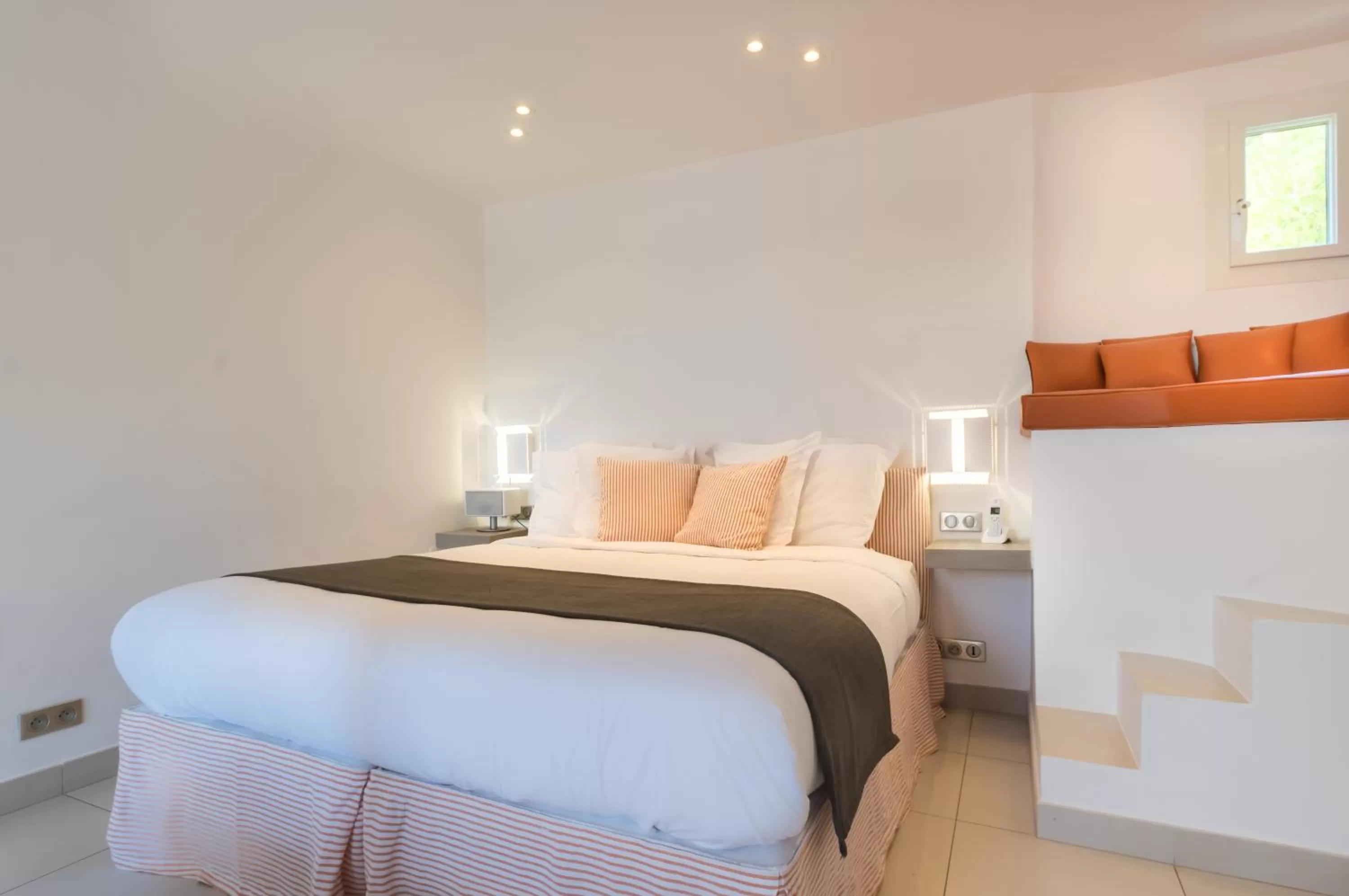 Bed in Hôtel Club Port La Galère