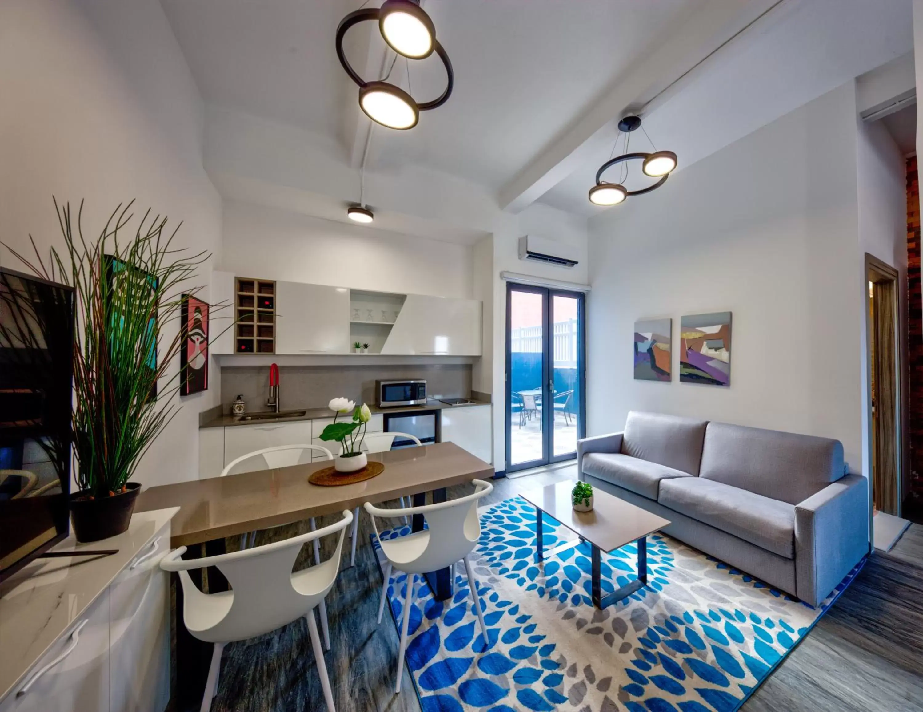 Patio, Dining Area in Puerto Valdes