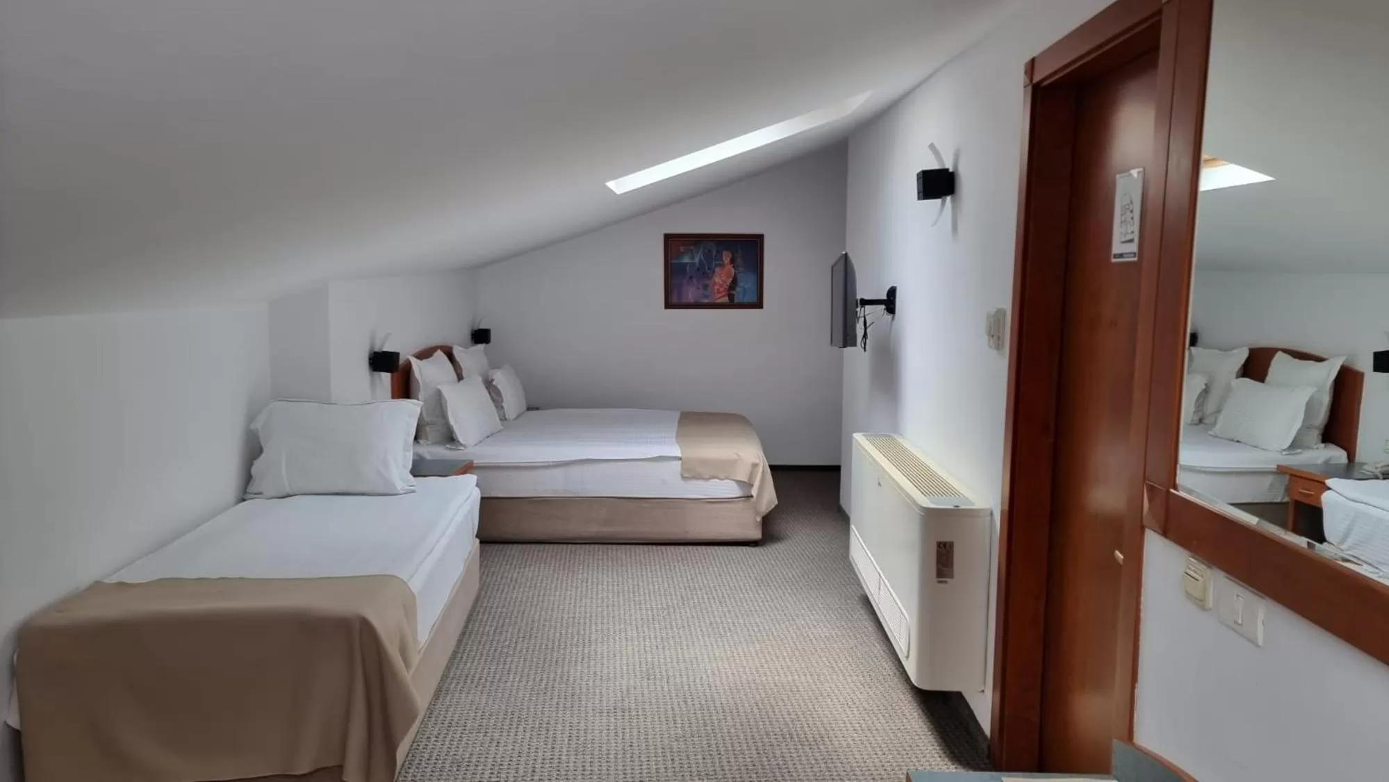 Double Room Attic Style in Hotel Duke Romana City Center