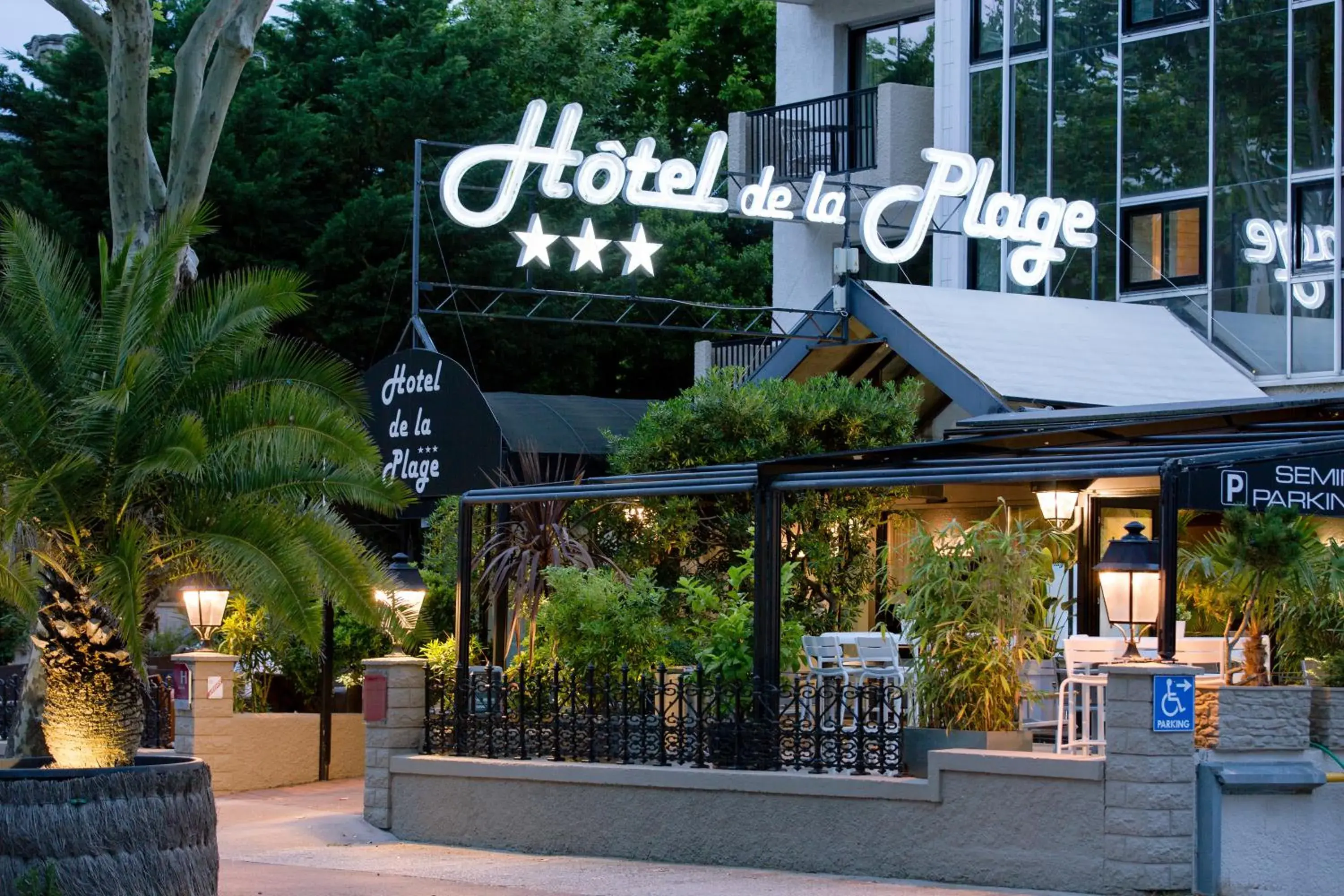 Facade/entrance in Hôtel de La Plage by Inwood Hotels