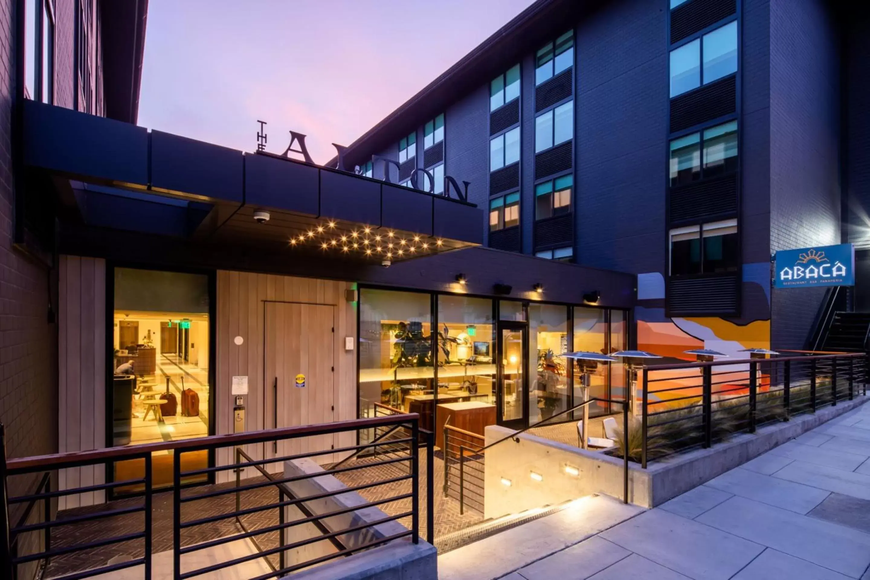 Restaurant/places to eat, Property Building in Kimpton Alton Hotel, an IHG Hotel