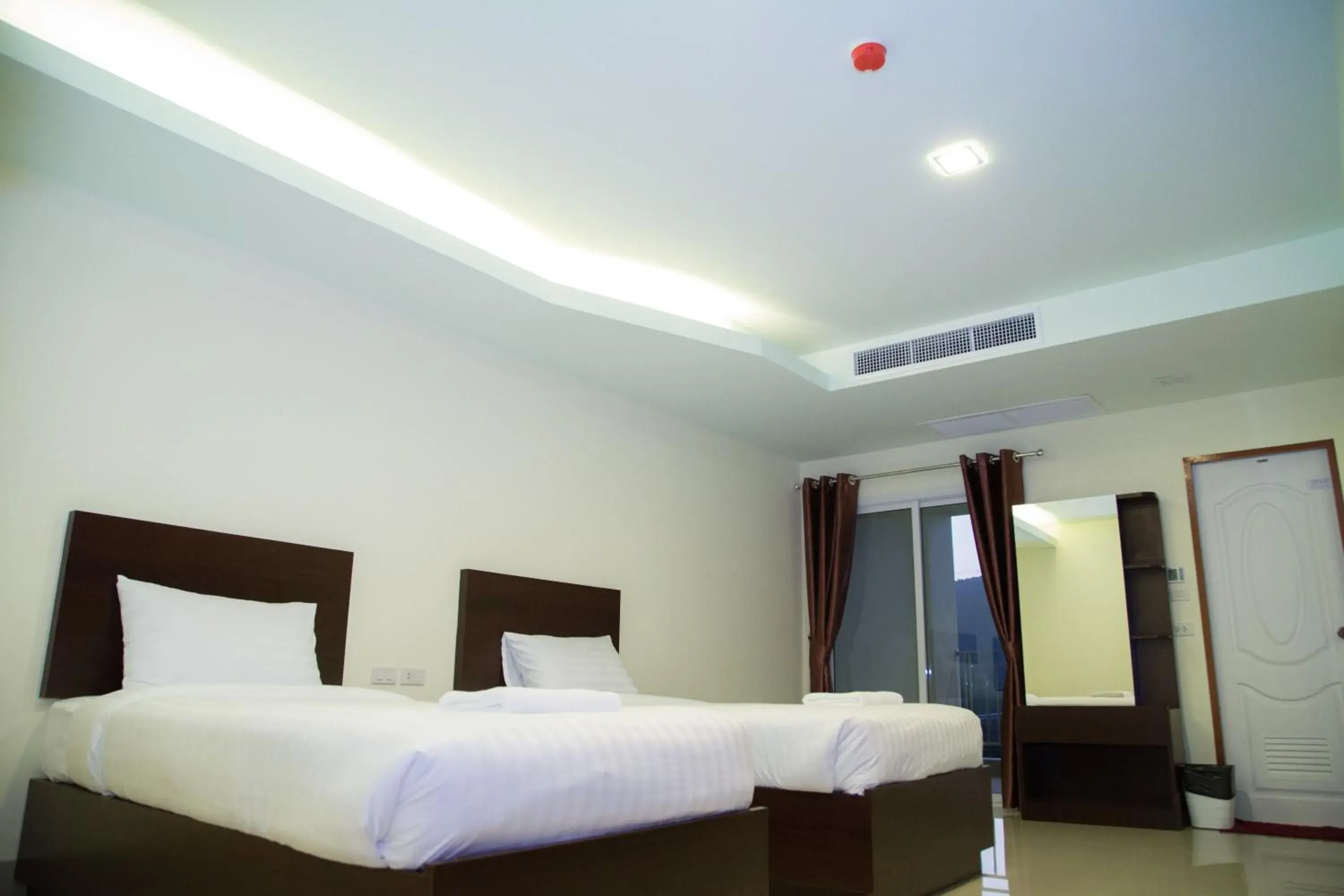 Photo of the whole room, Bed in Smile Residence Photo of the whole room, Bed in Smile Residence