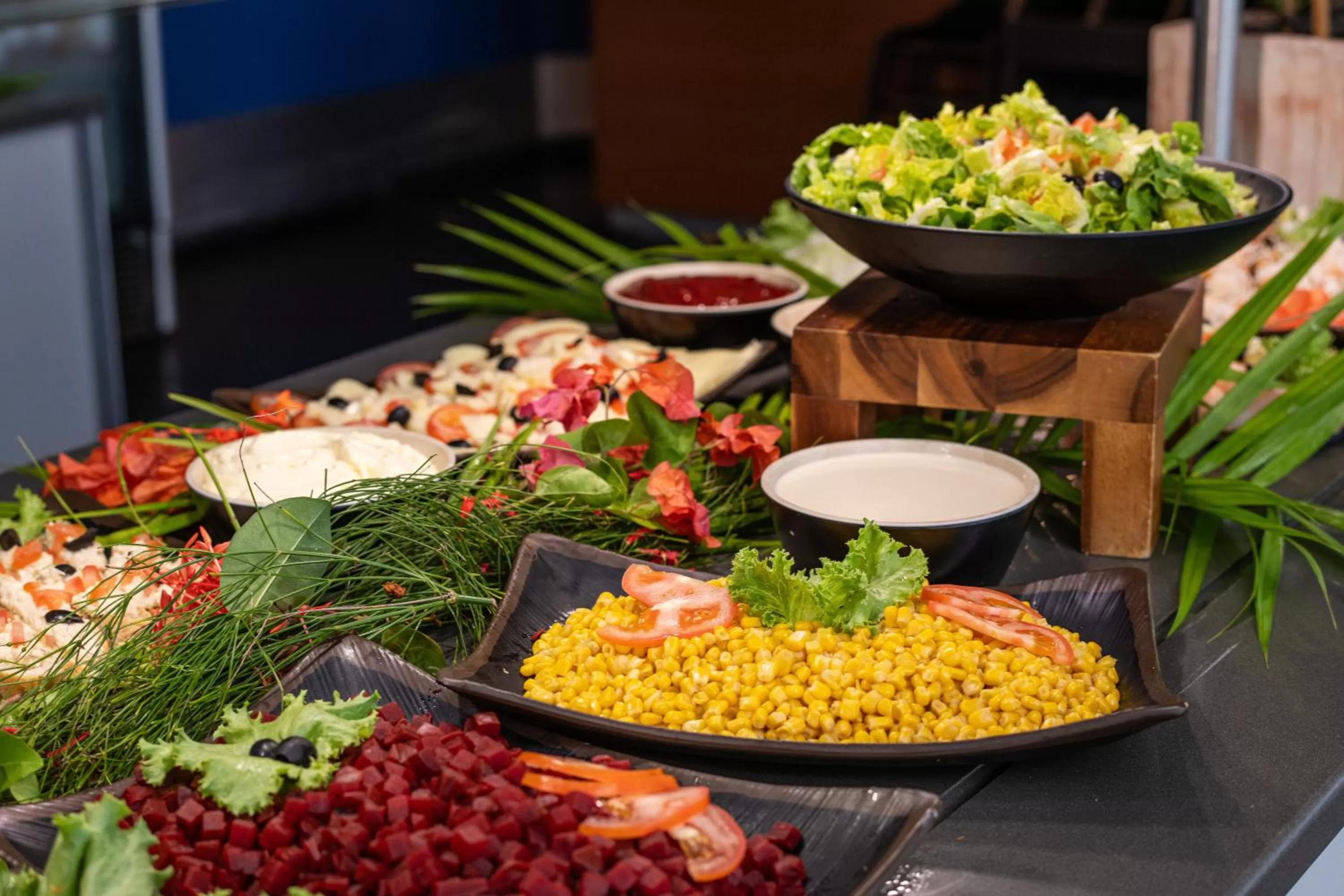 Food and drinks in Zenitude Hôtel Résidences Le Salako