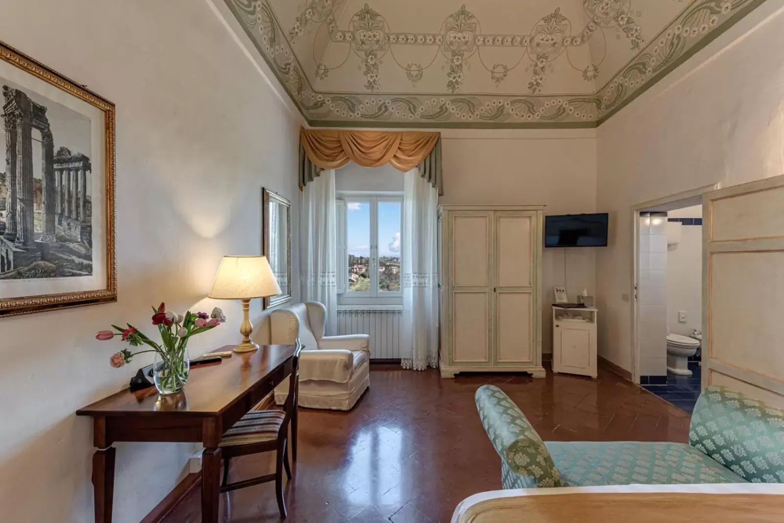 Bedroom, Seating Area in Hotel Palazzo di Valli