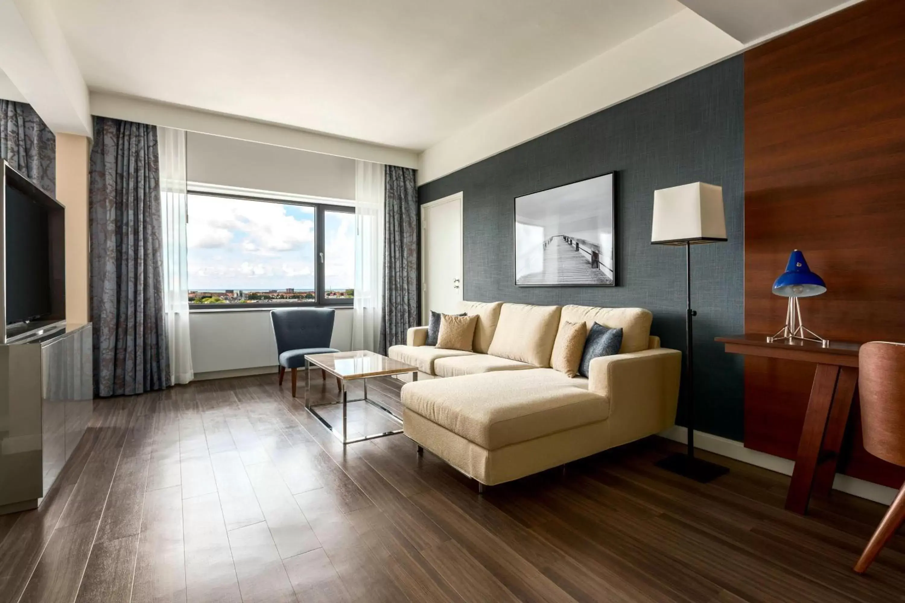 Living room, Seating Area in Marriott Hotel The Hague