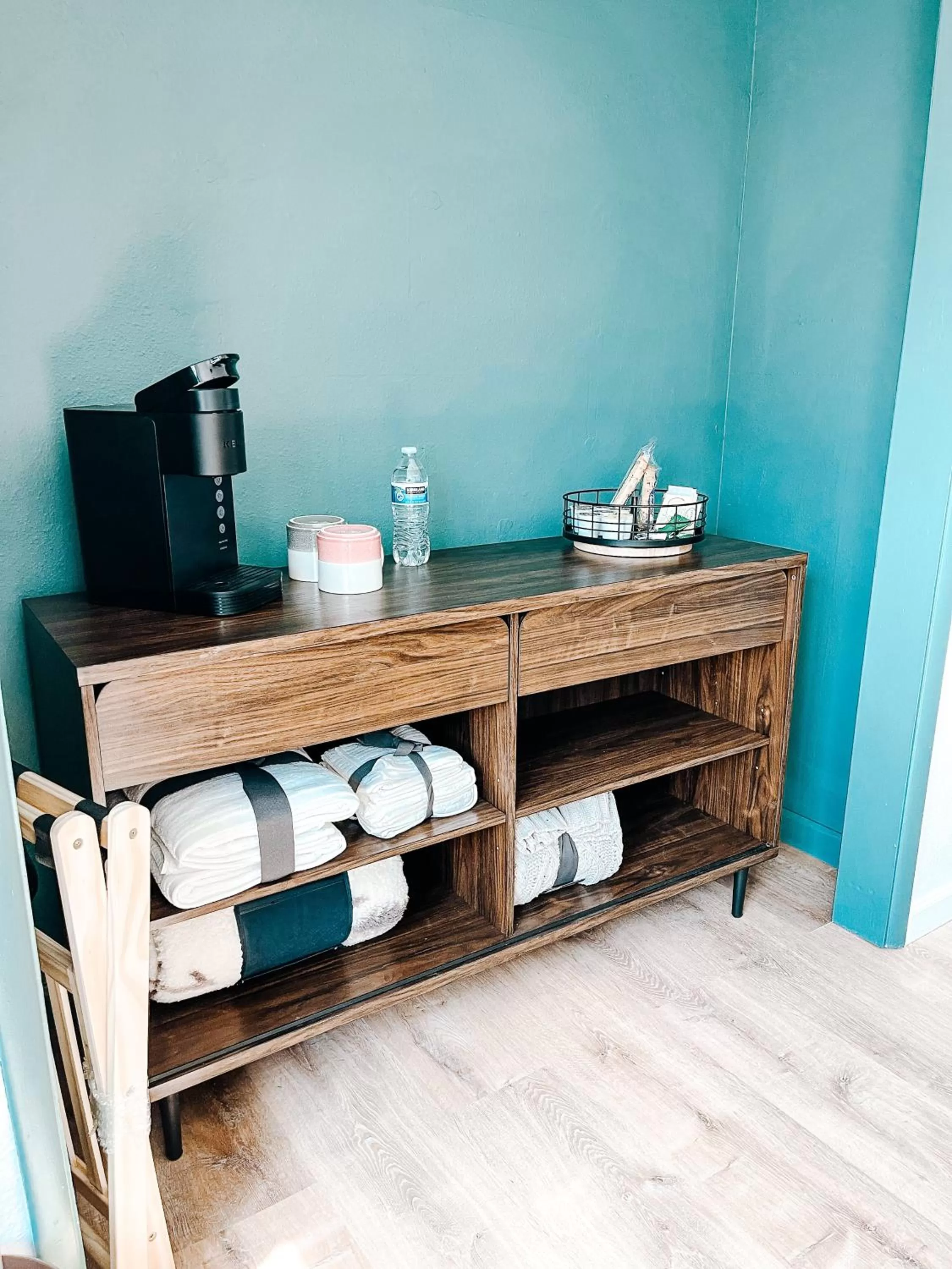 Photo of the whole room in SunStar Alaska Bed and Breakfast LLC