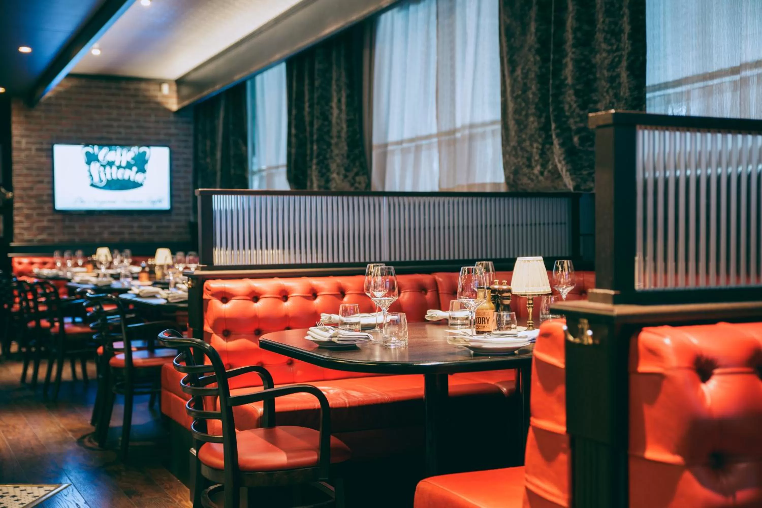 Restaurant/places to eat in Bo Hotel