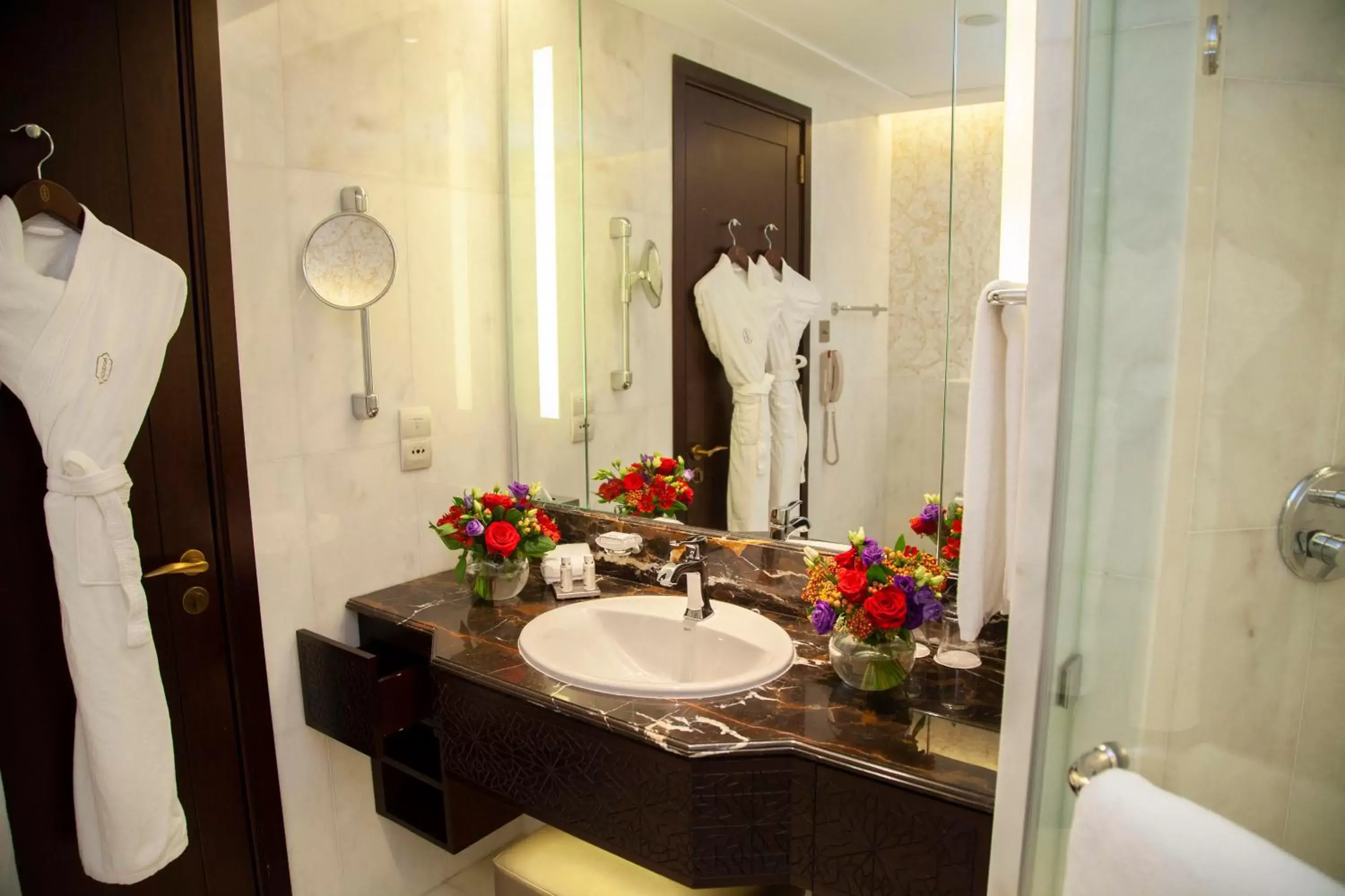 Bathroom in Bab Al Qasr Hotel