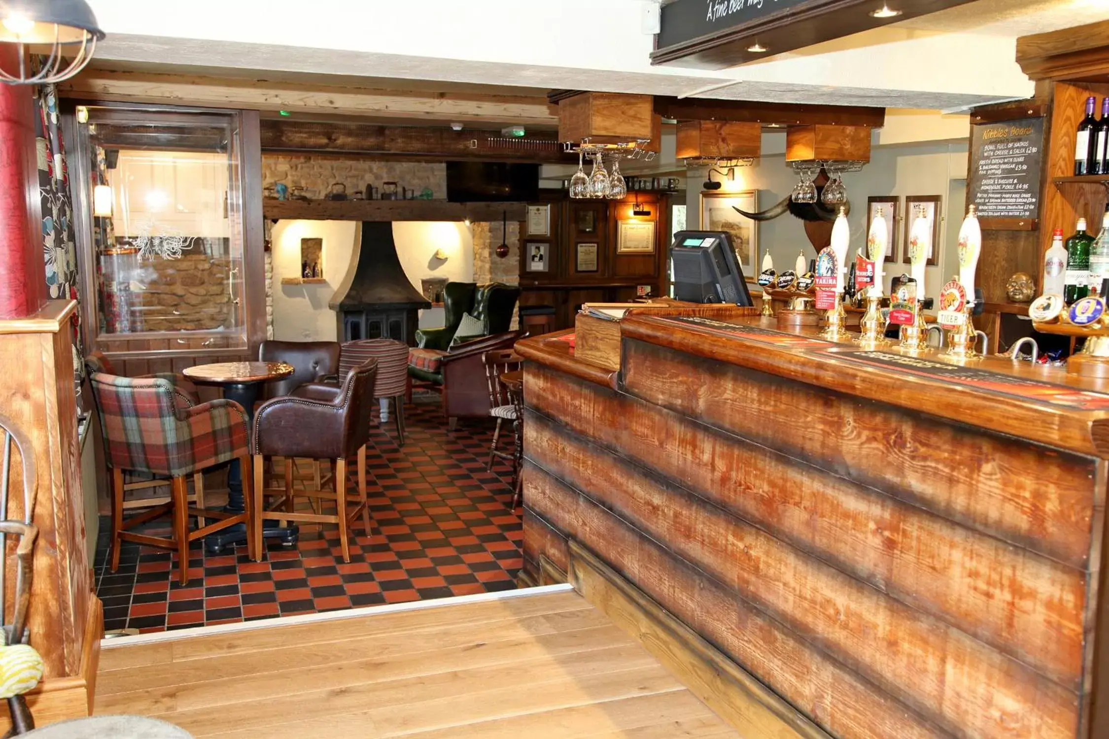 Lounge/Bar in The White Lion Inn