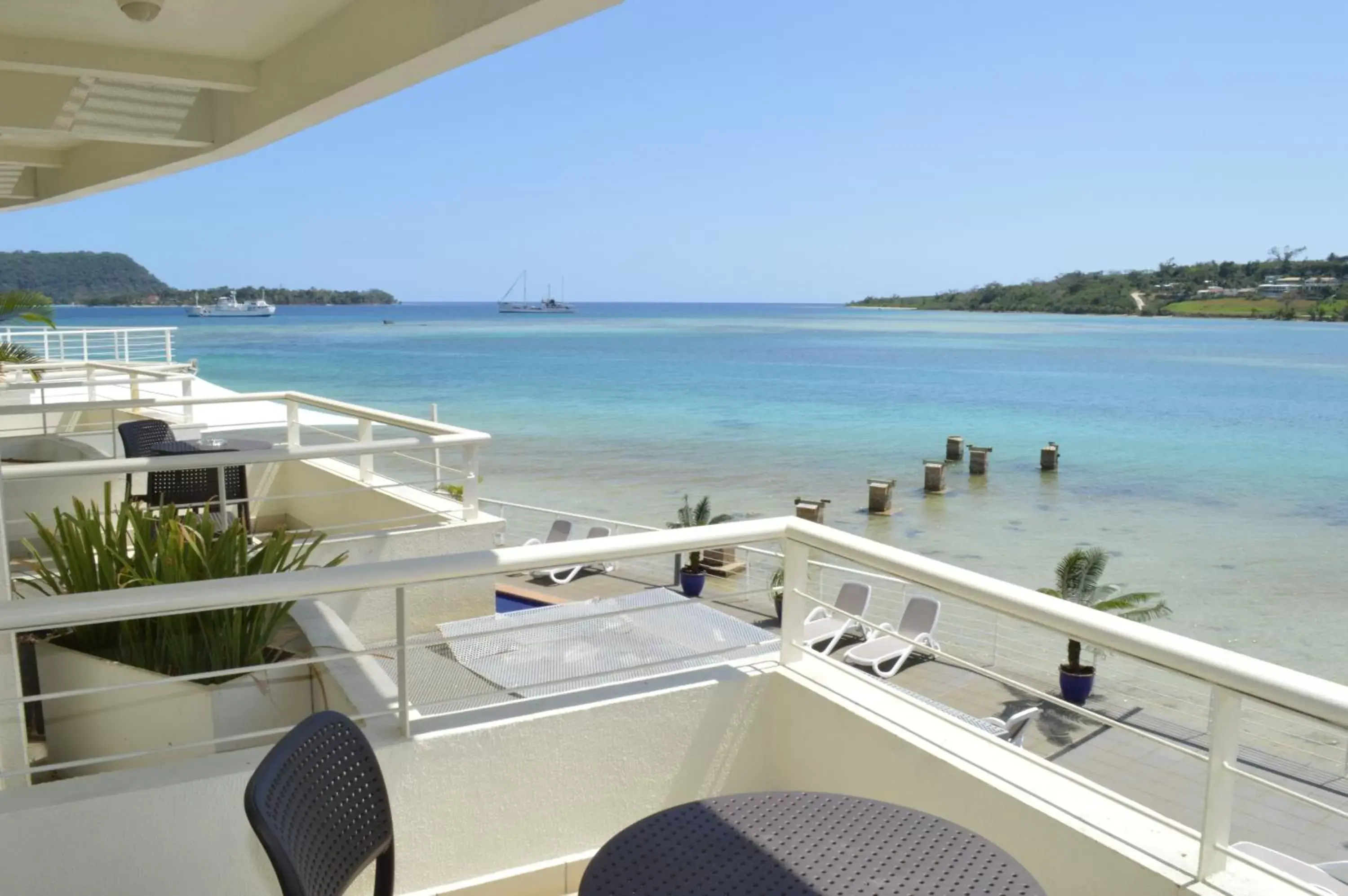 Balcony/Terrace in Chantillys on the Bay