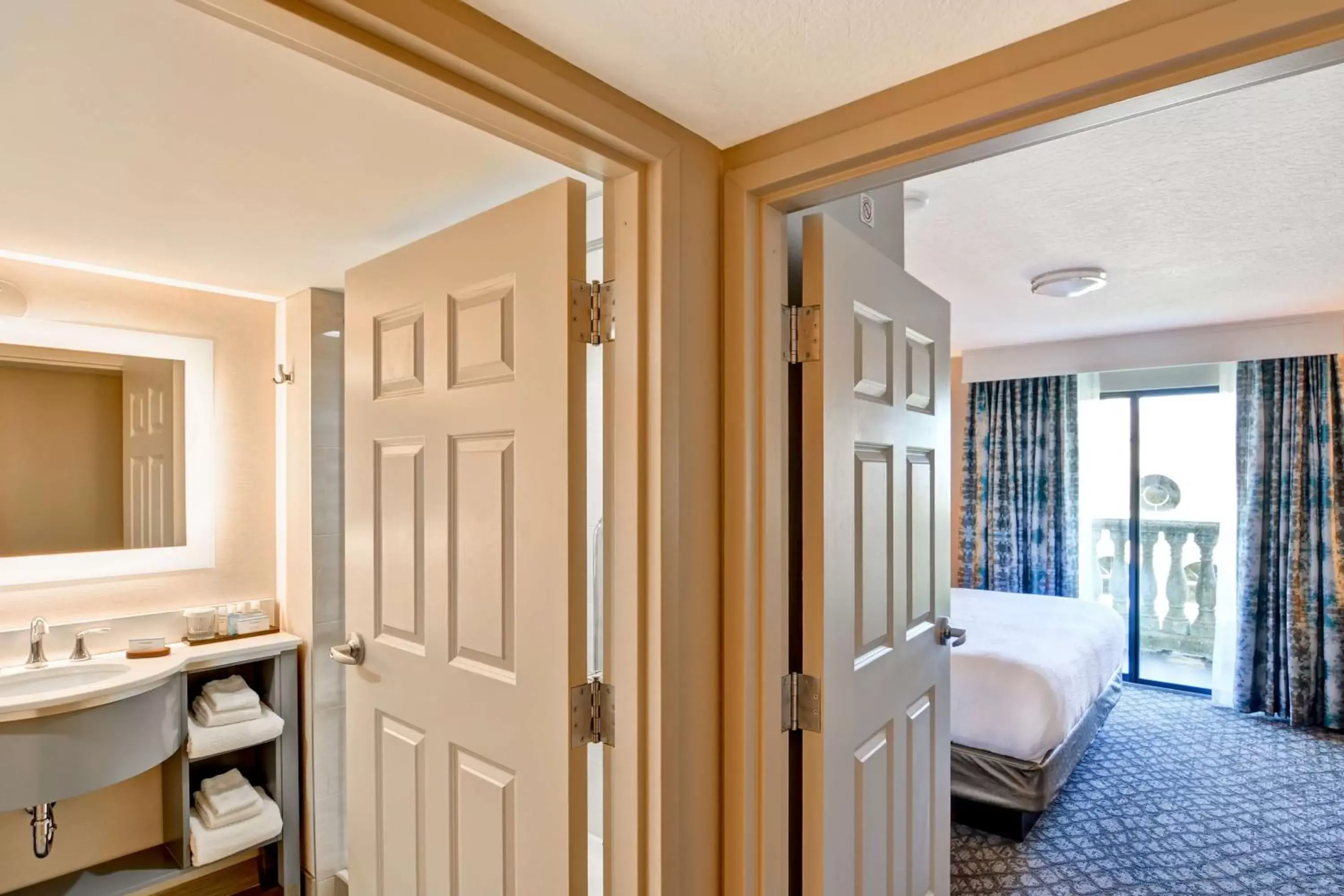 Photo of the whole room, Bathroom in Embassy Suites by Hilton Orlando Downtown