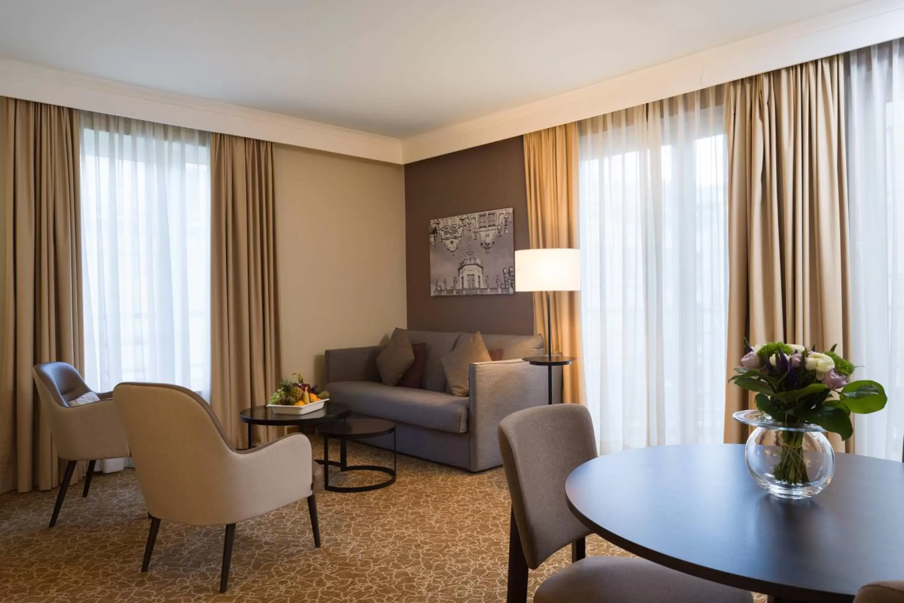 Bedroom, Seating Area in Marriott Executive Apartments Brussels