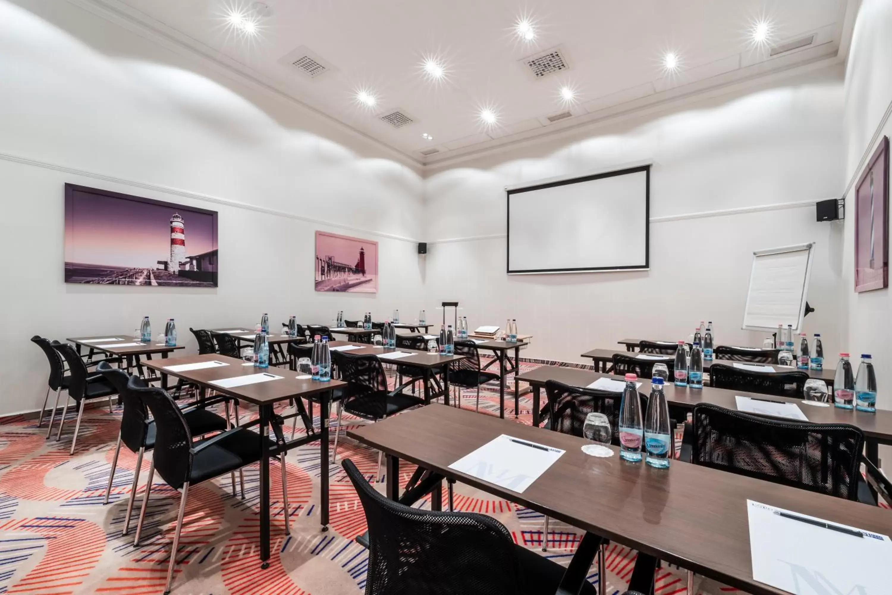 Meeting/conference room in Estilo Fashion Hotel Budapest