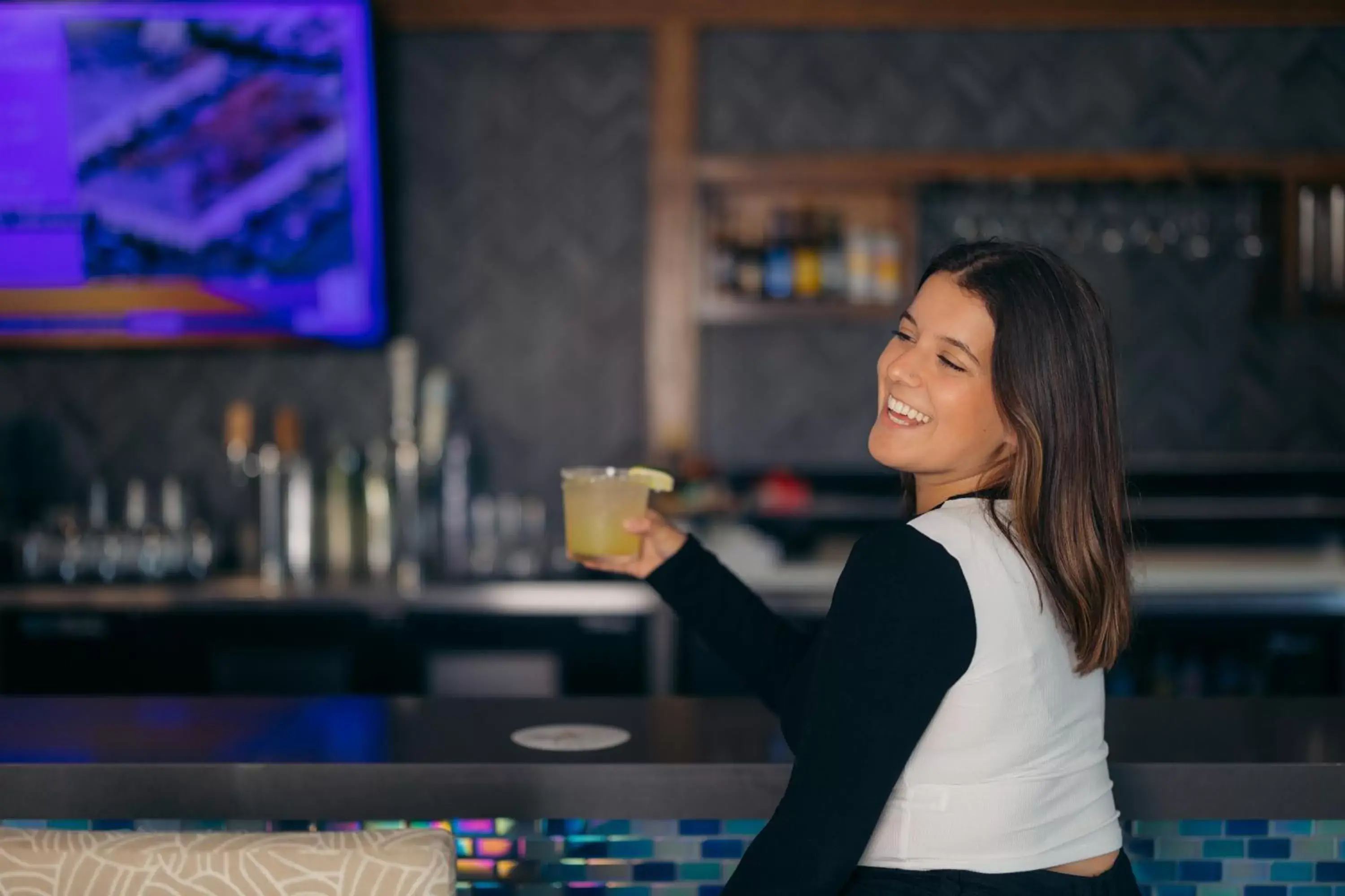 Lounge or bar in The Cove Hotel Lounge or bar in The Cove Hotel