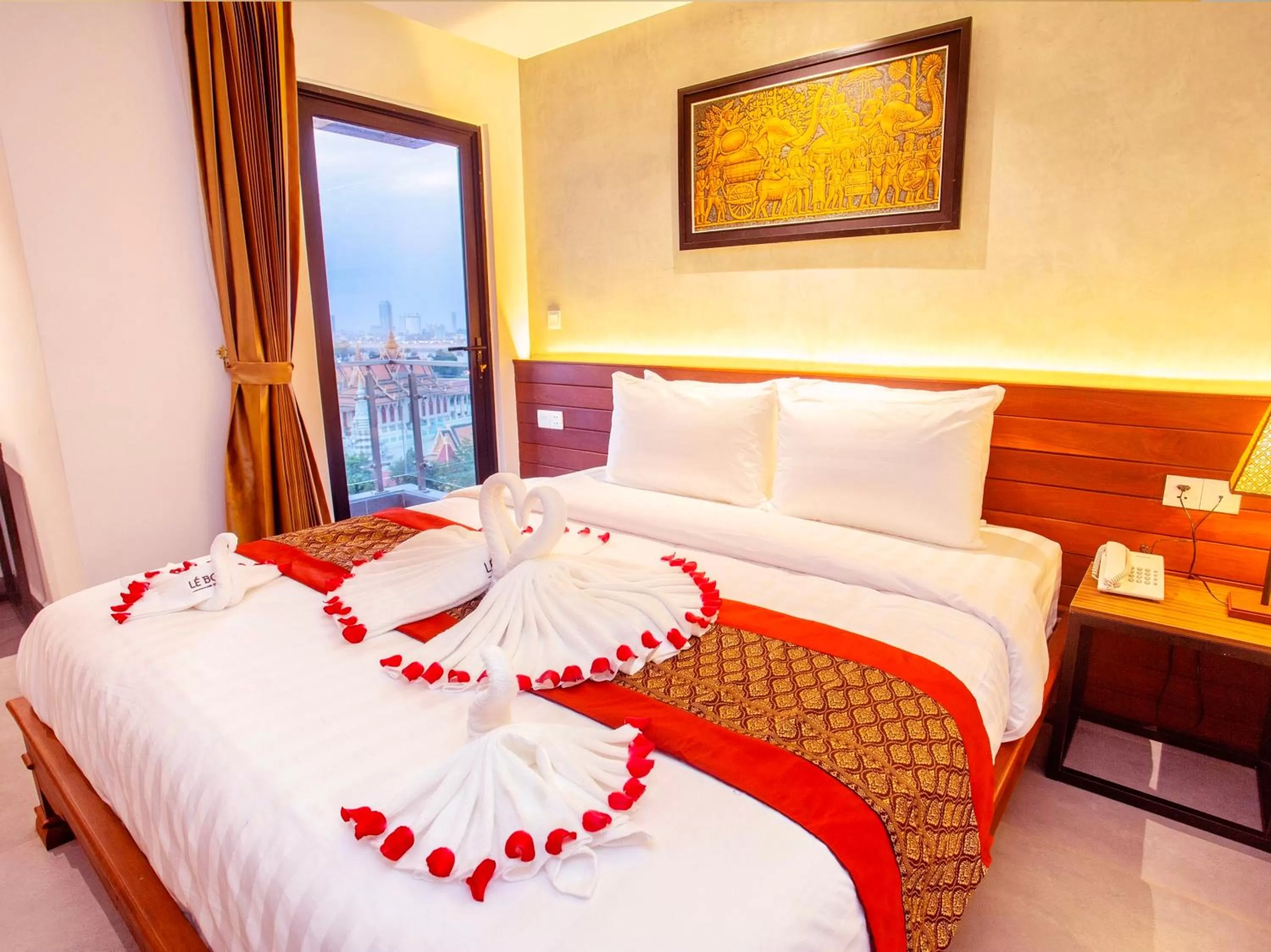 Bedroom, Bed in Le Botum Hotel