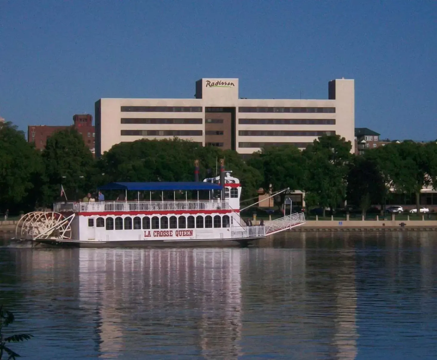 View (from property/room), Property Building in Radisson Hotel La Crosse