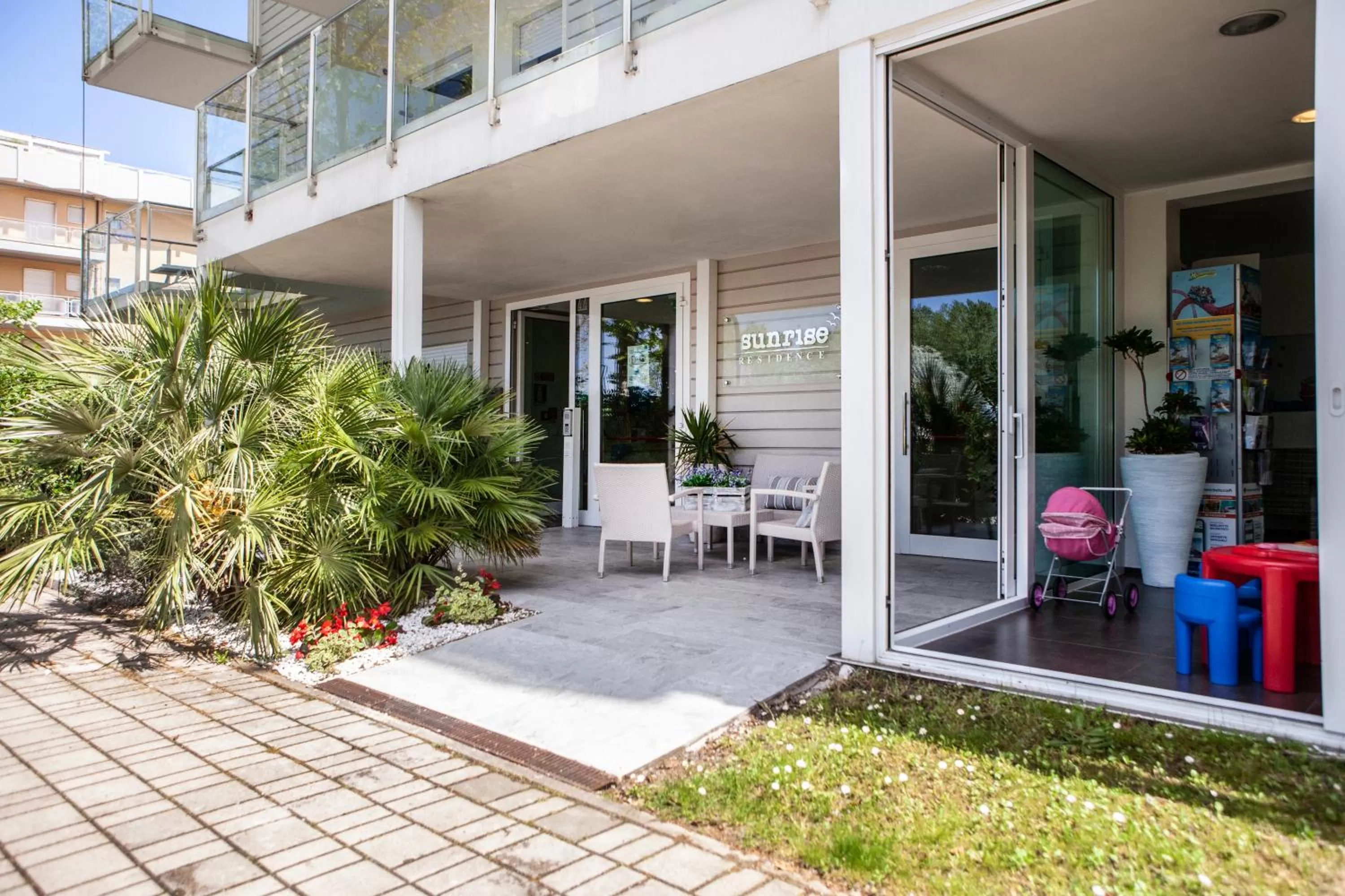 Patio in Residence Sunrise