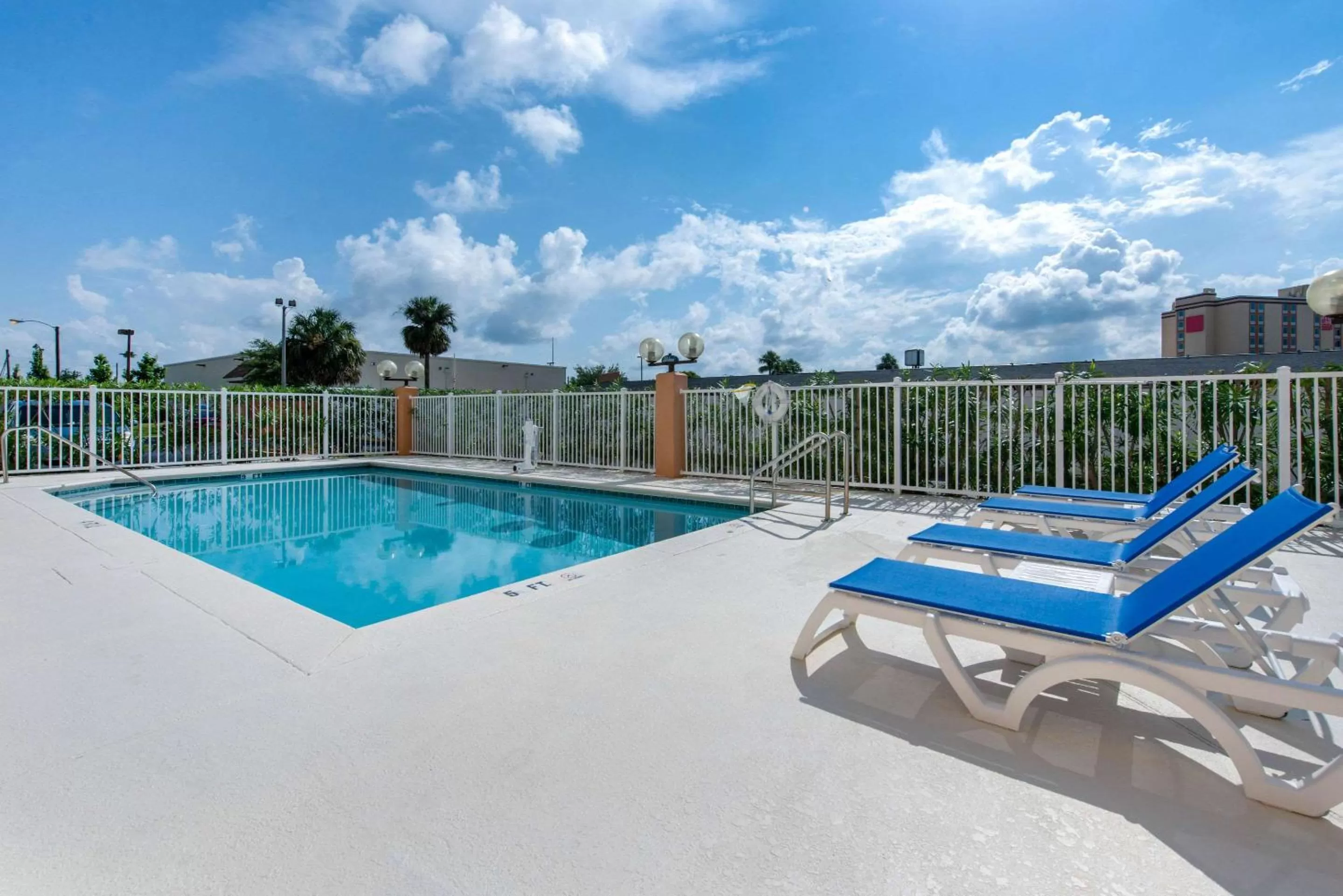 On site in Comfort Inn Kissimmee-Lake Buena Vista South