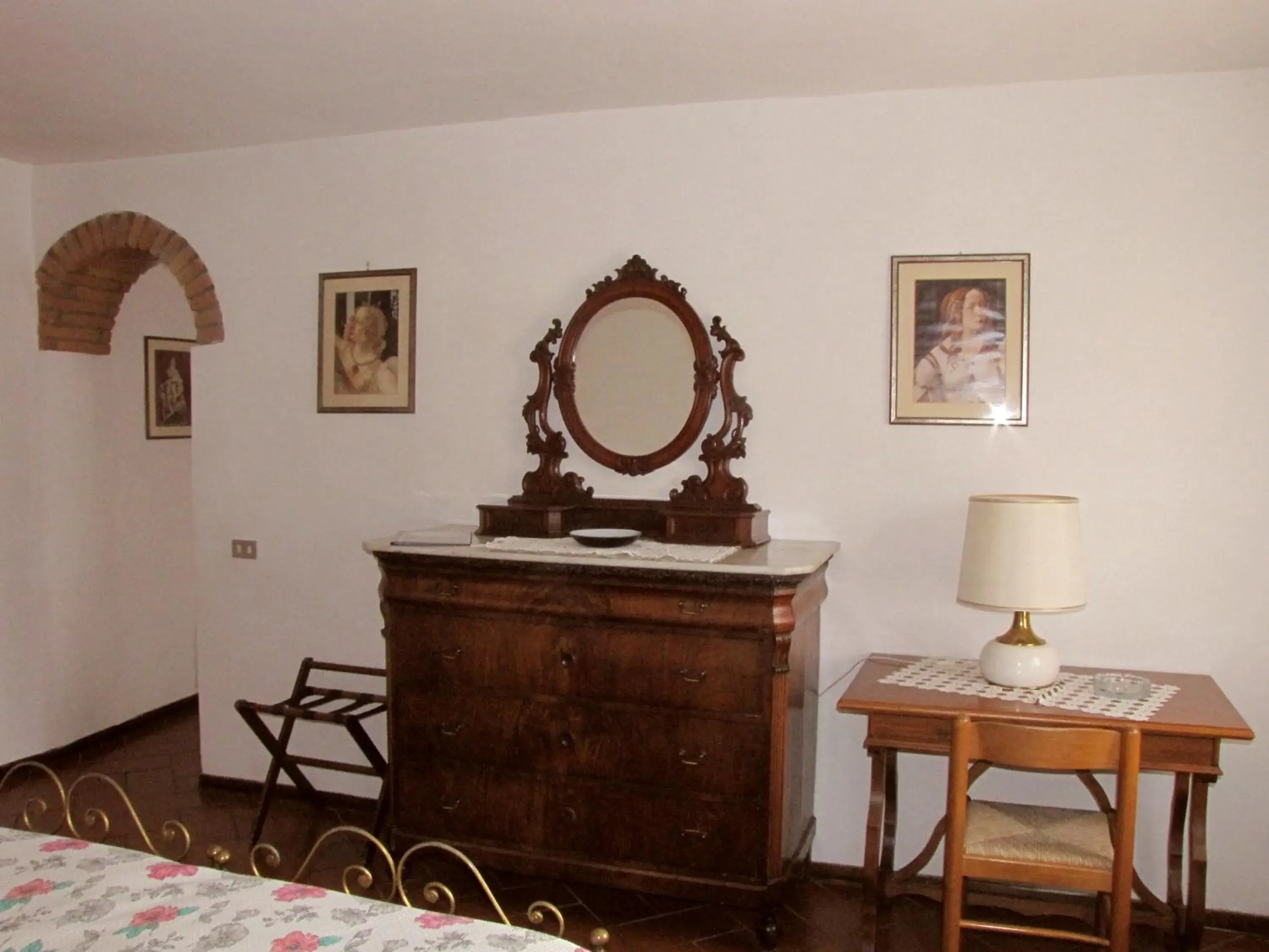 Bedroom, Lobby/Reception in Residence Casprini da Omero