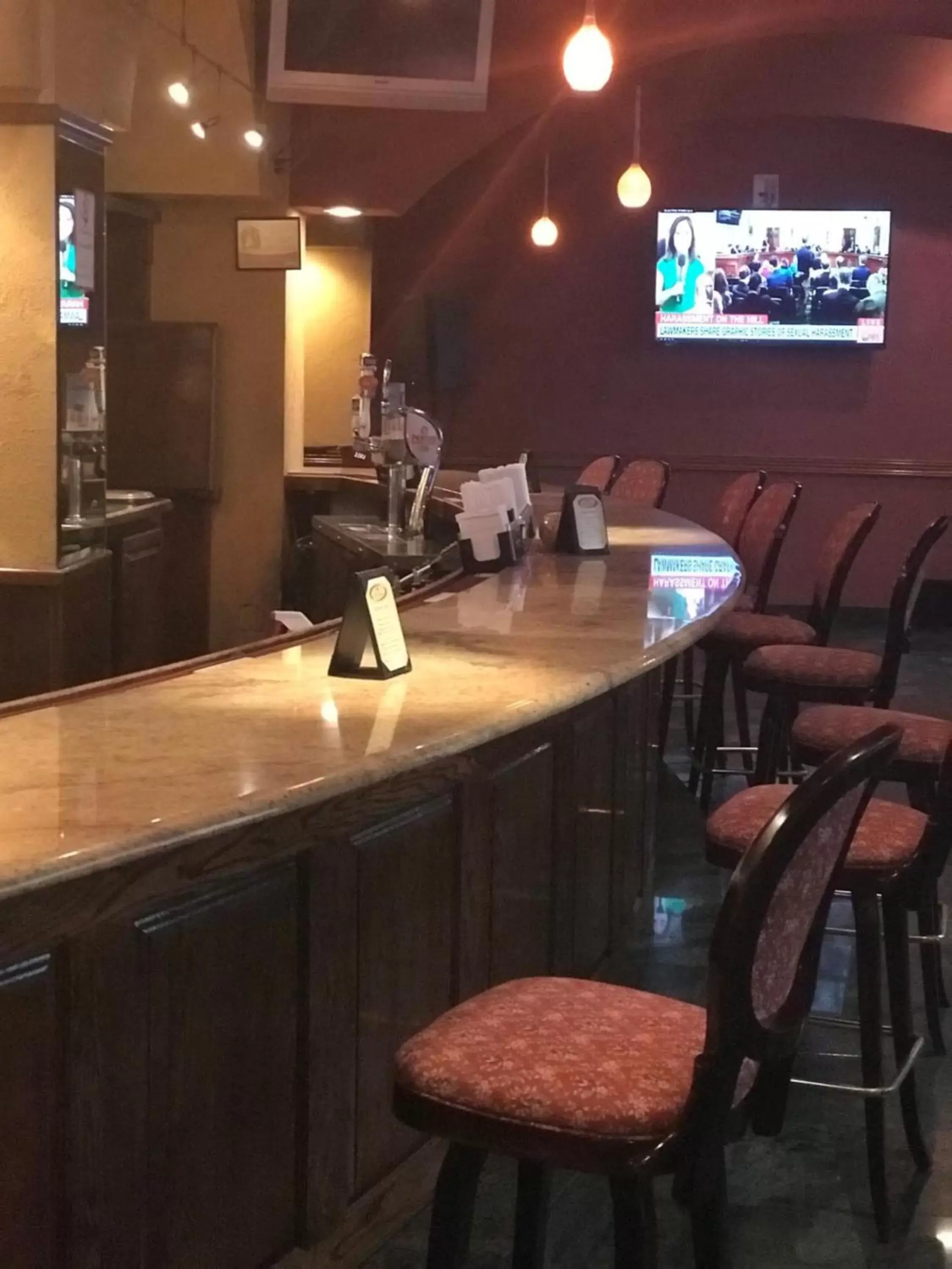 Lounge or bar in Meadowlands Plaza Hotel Lounge or bar in Meadowlands Plaza Hotel