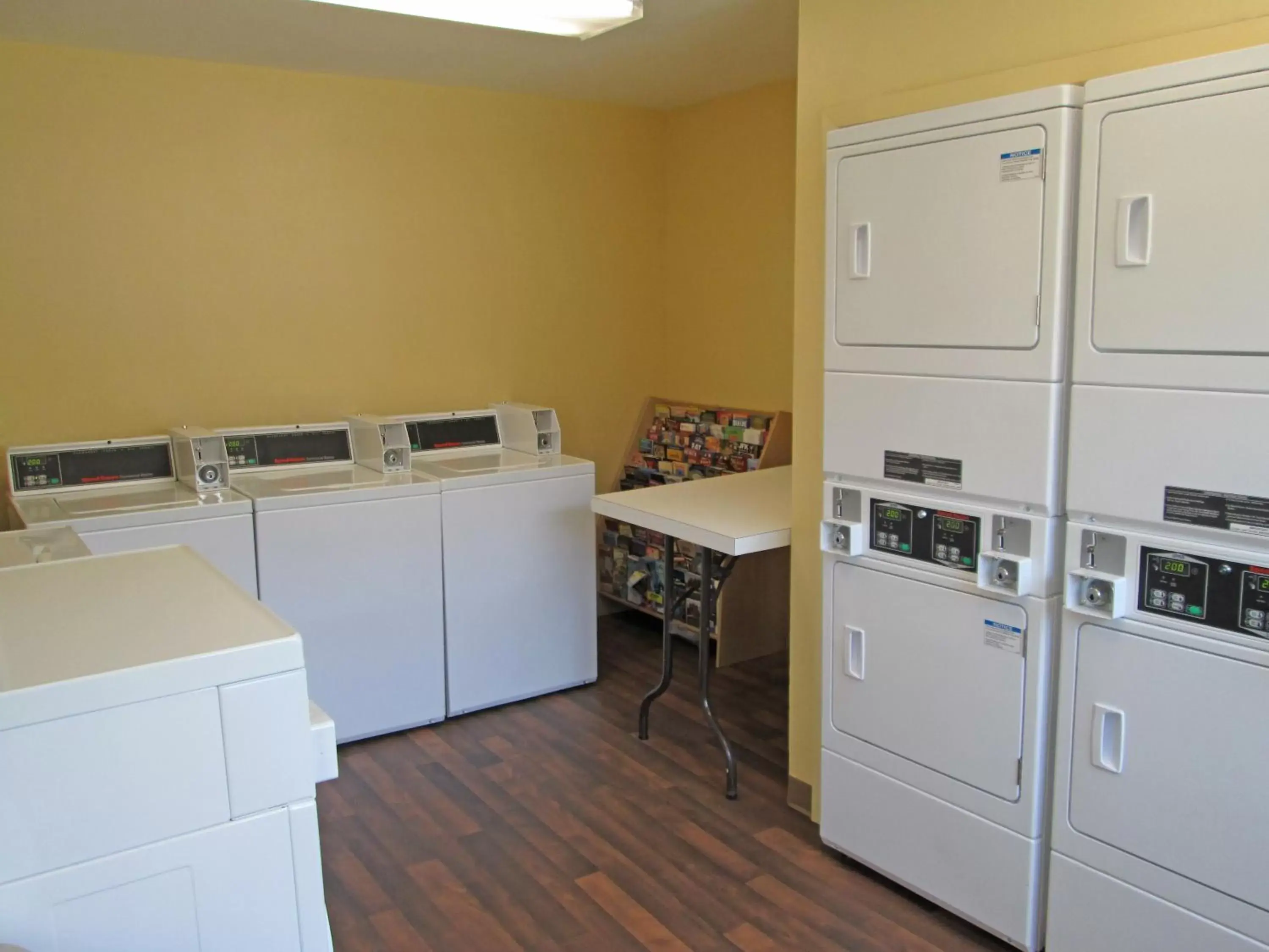 Area and facilities, Kitchen/Kitchenette in Extended Stay America Suites - Dallas - Las Colinas - Carnaby St