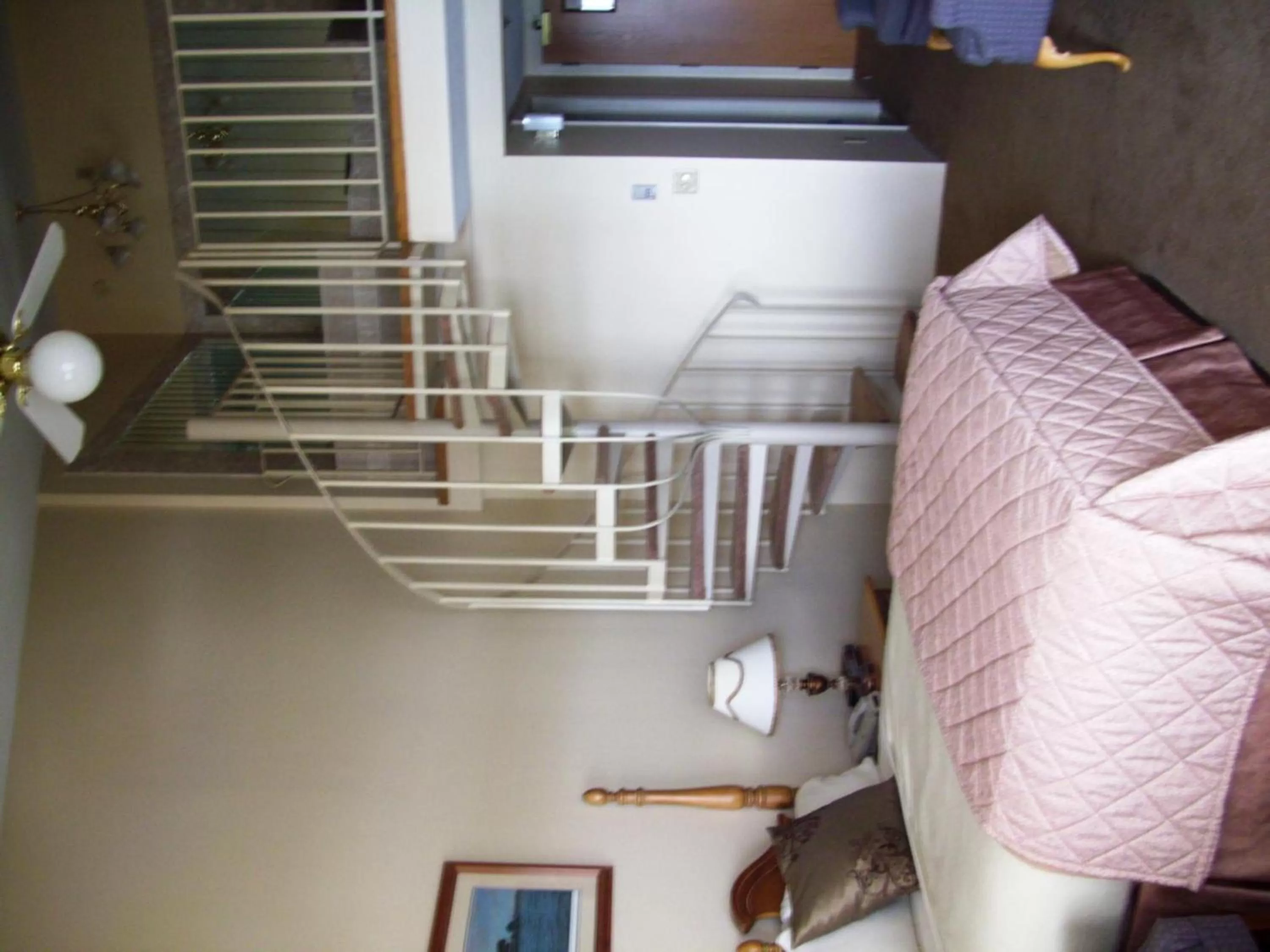 Bed in Riveredge Resort Hotel