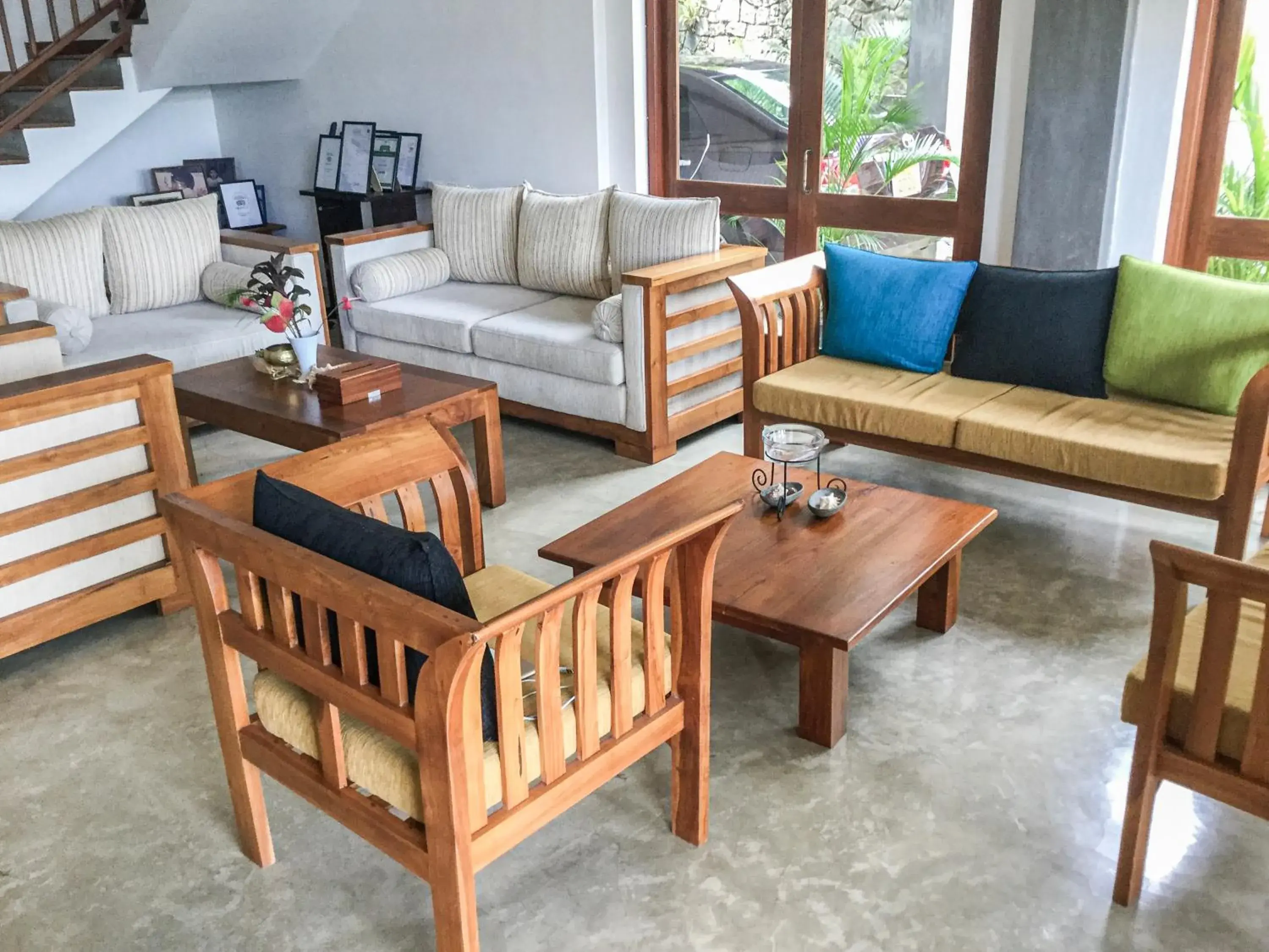 Living room, Seating Area in Hanthana House