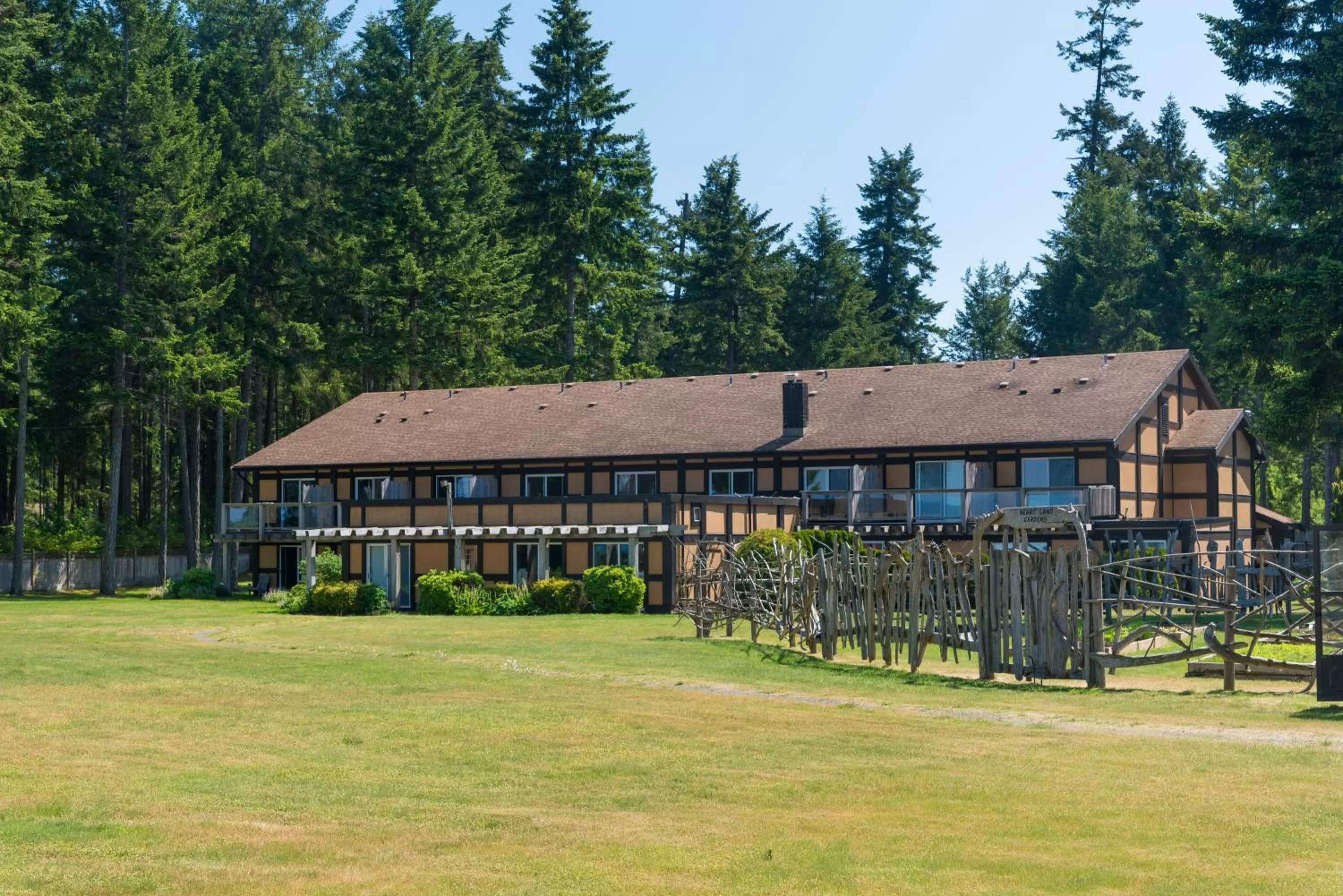 Property building in Ocean Resort