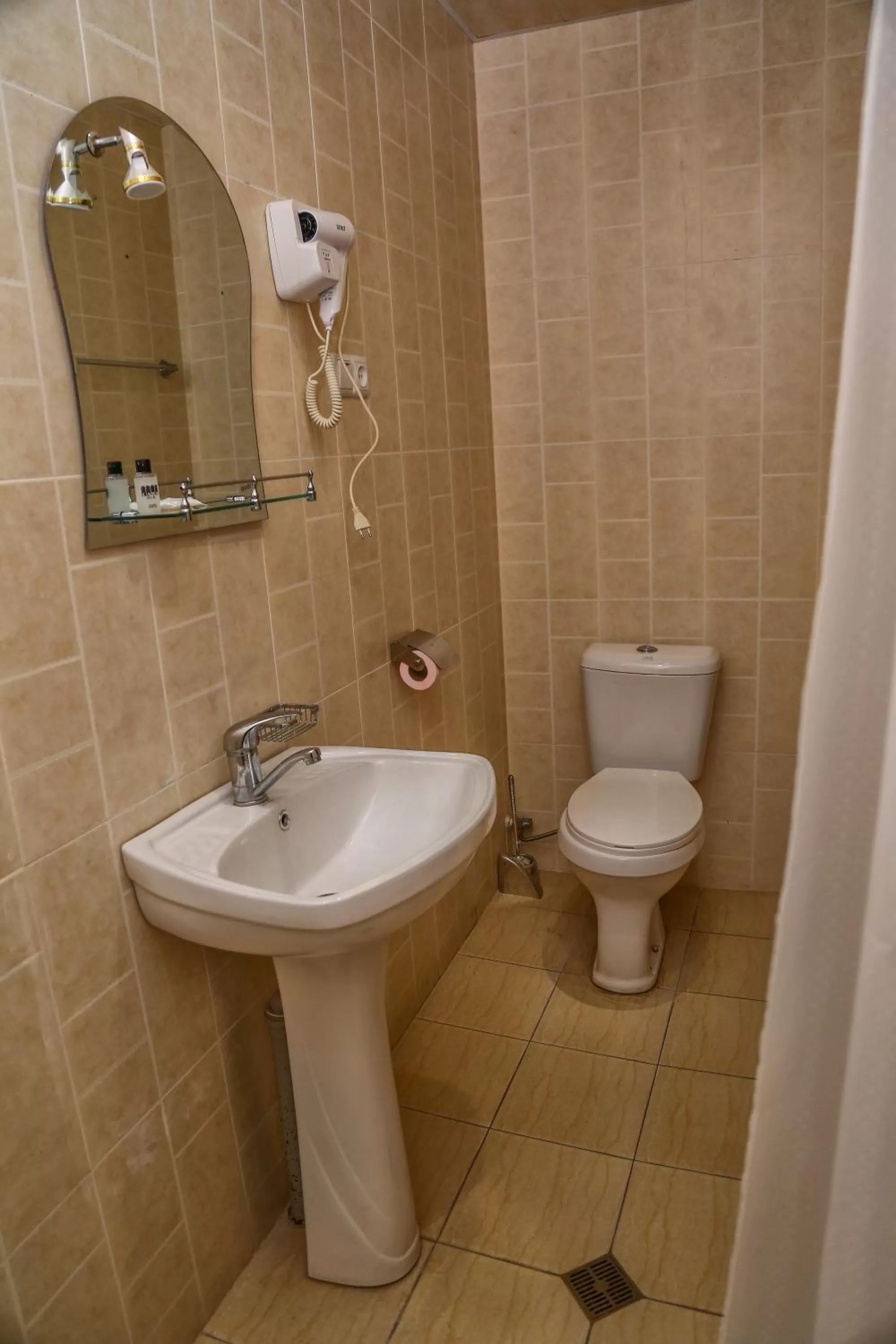 Bathroom in Lara Hotel