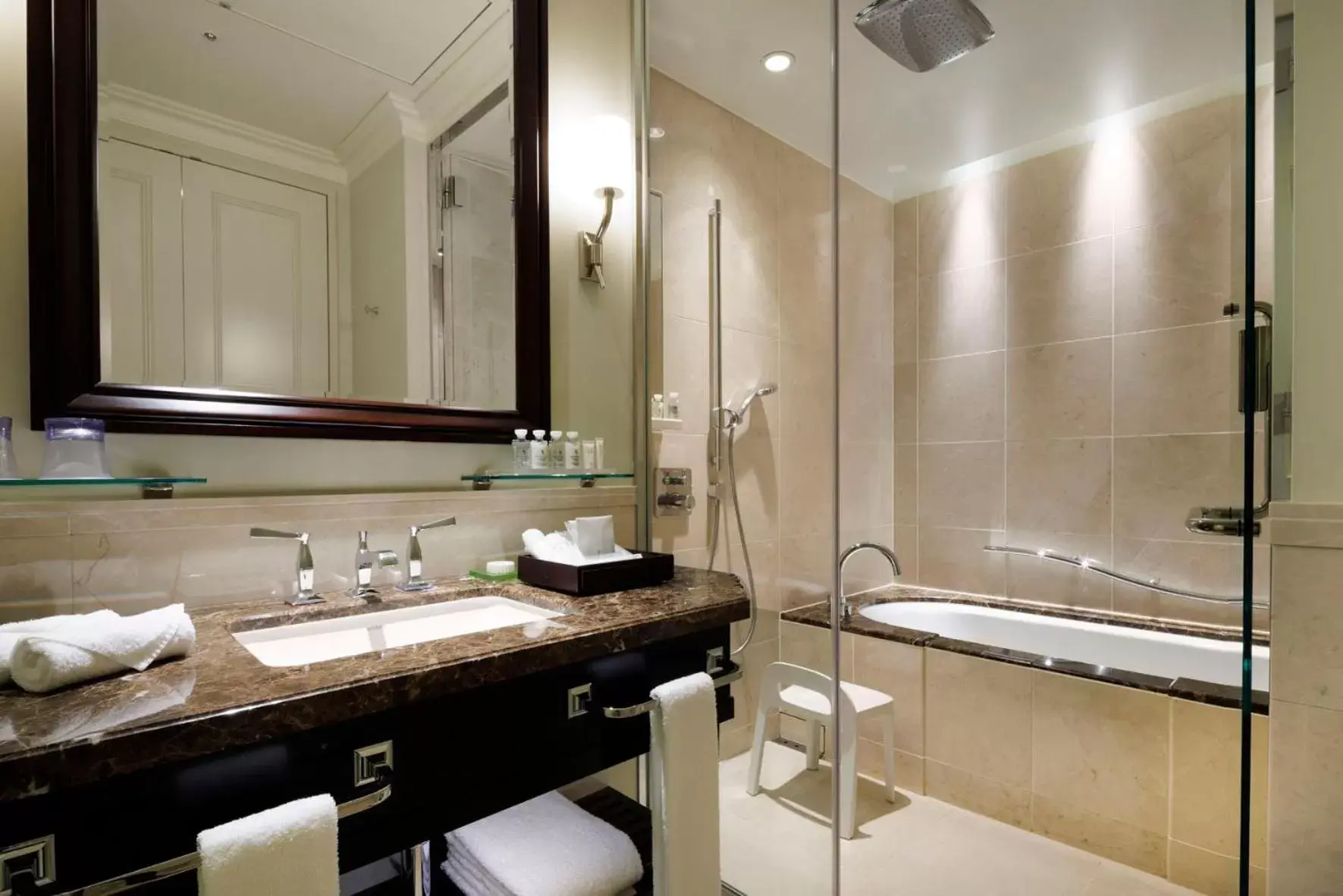 Bathroom in The Tokyo Station Hotel