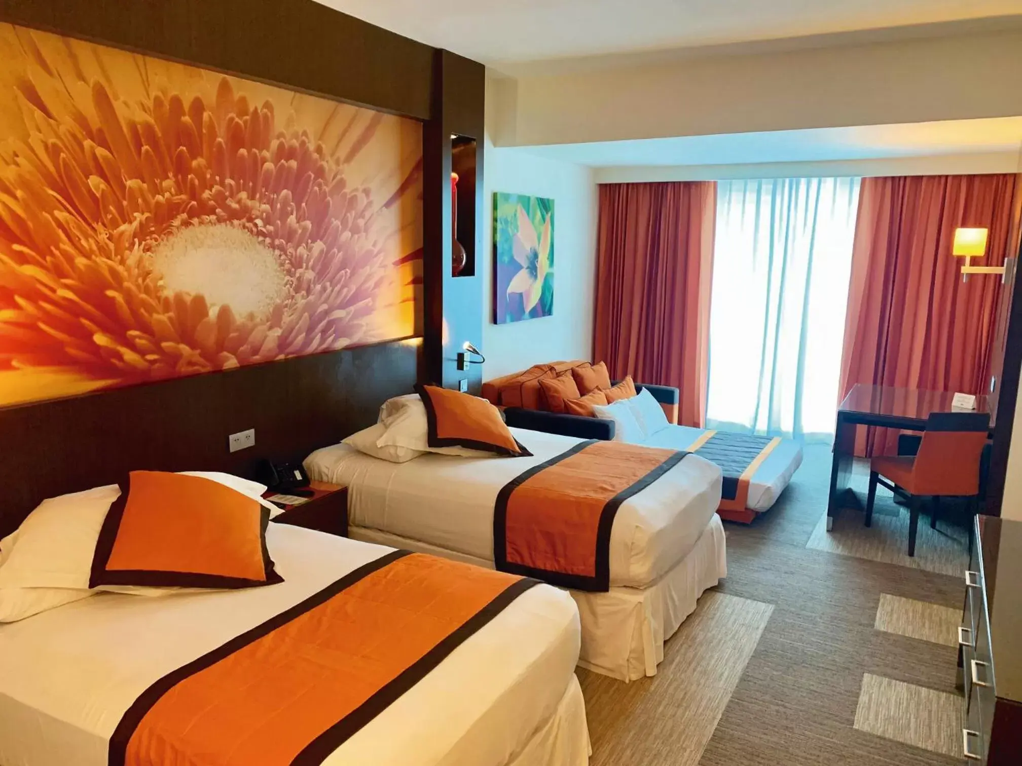 Bedroom, Bed in Riu Plaza Panamá Bedroom, Bed in Riu Plaza Panamá