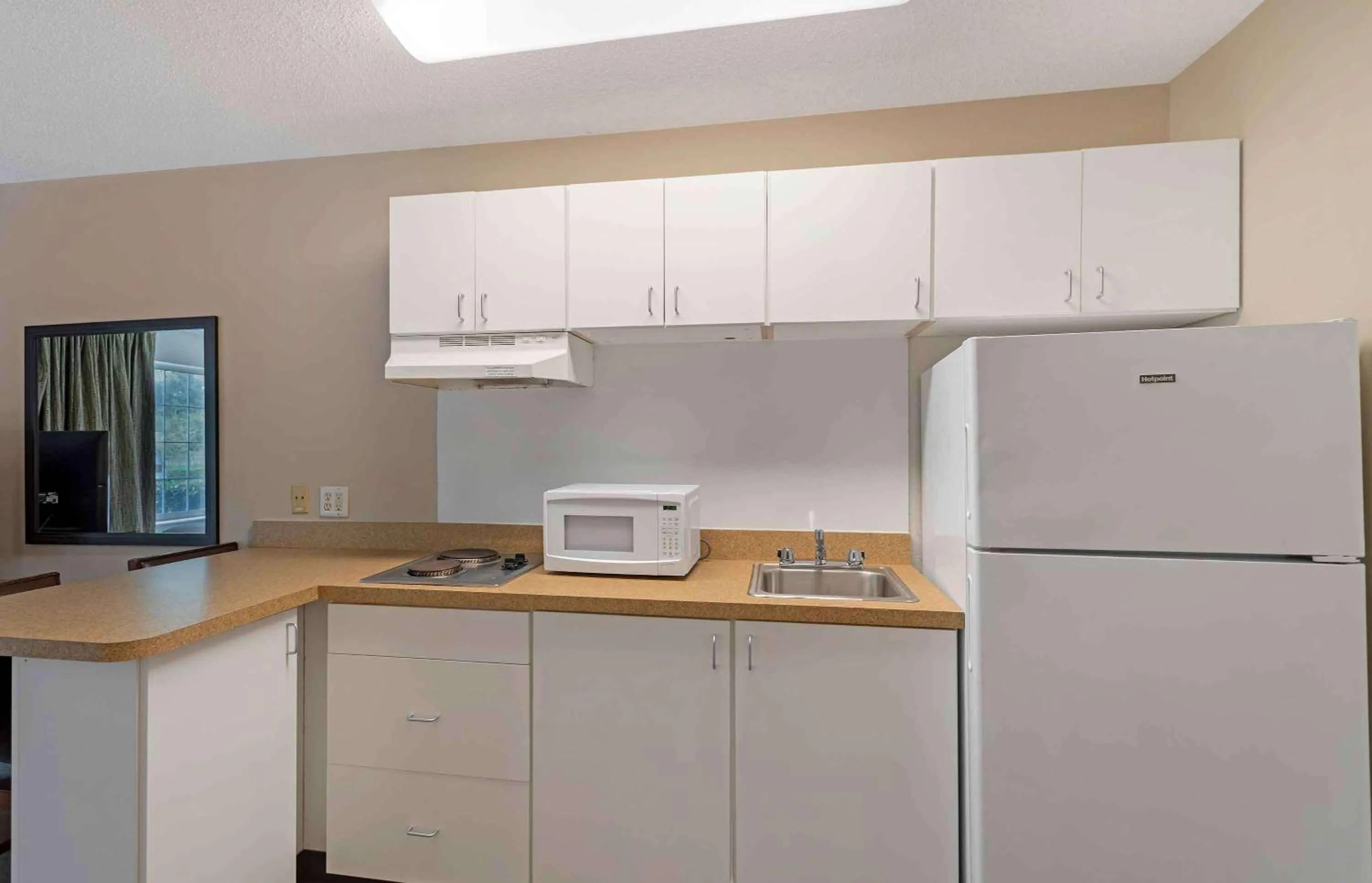 Bedroom in Extended Stay America Suites - Memphis - Airport