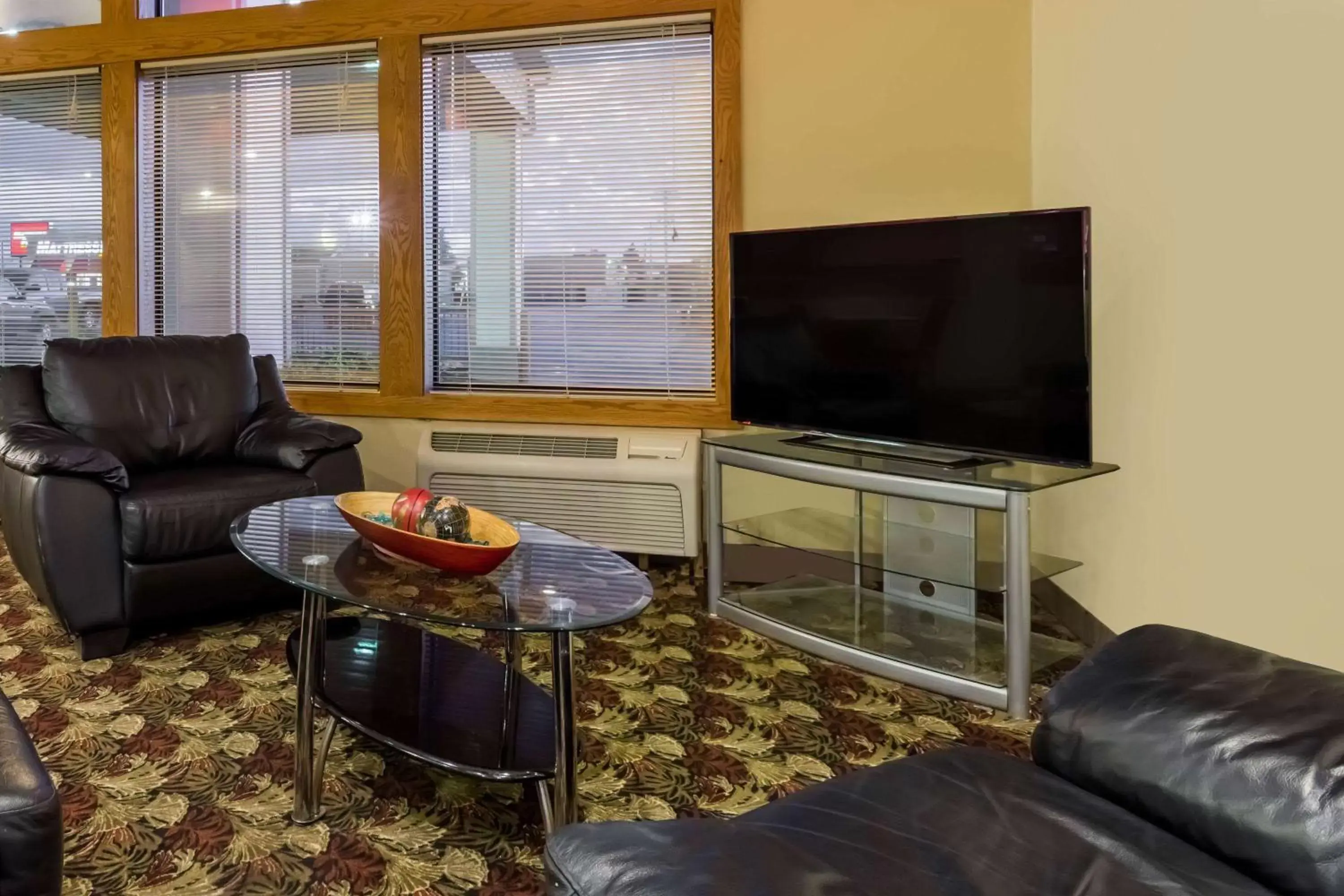 Lobby or reception in Super 8 by Wyndham Appleton Lobby or reception in Super 8 by Wyndham Appleton