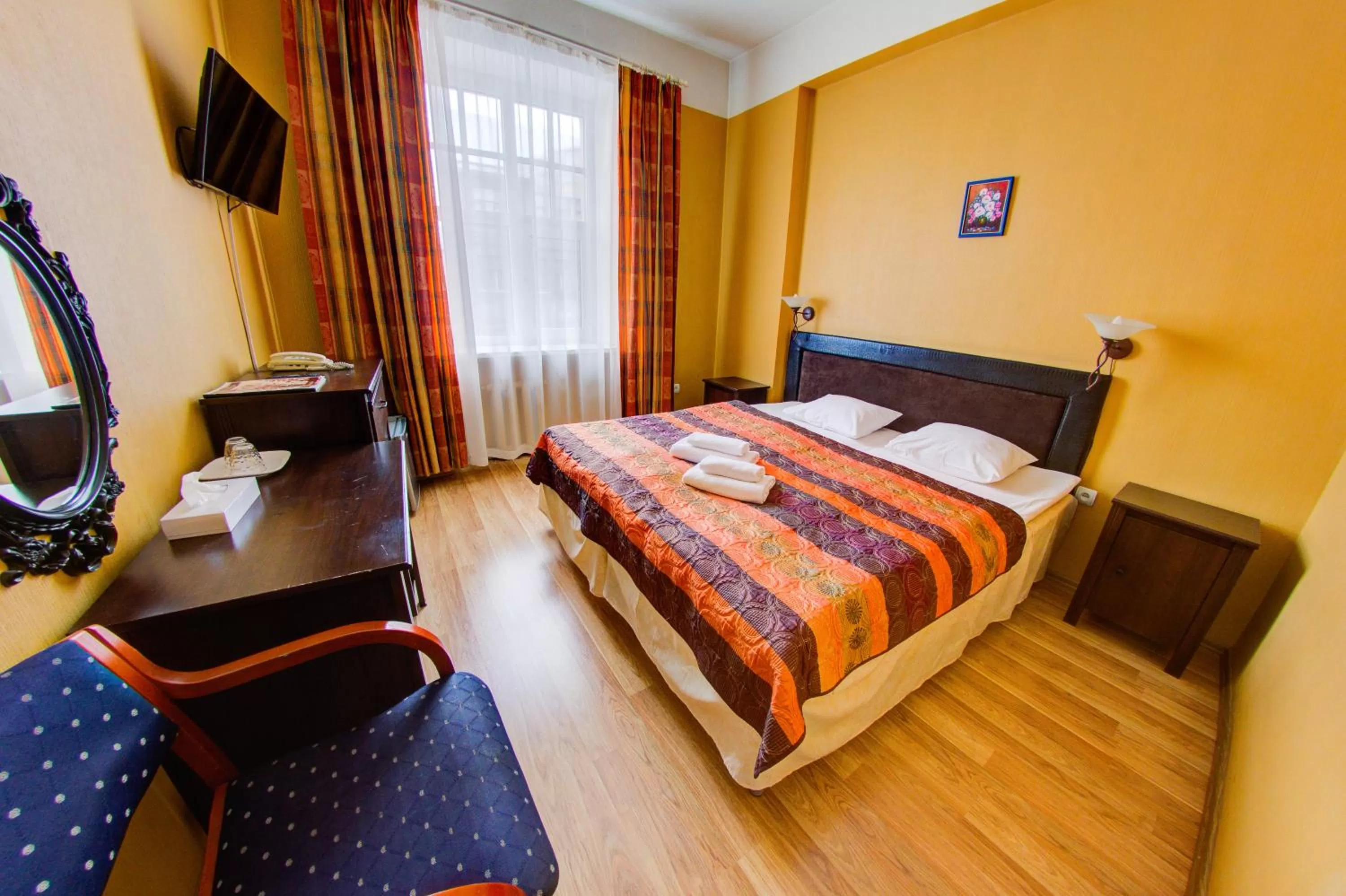Photo of the whole room, Bed in Viktorija