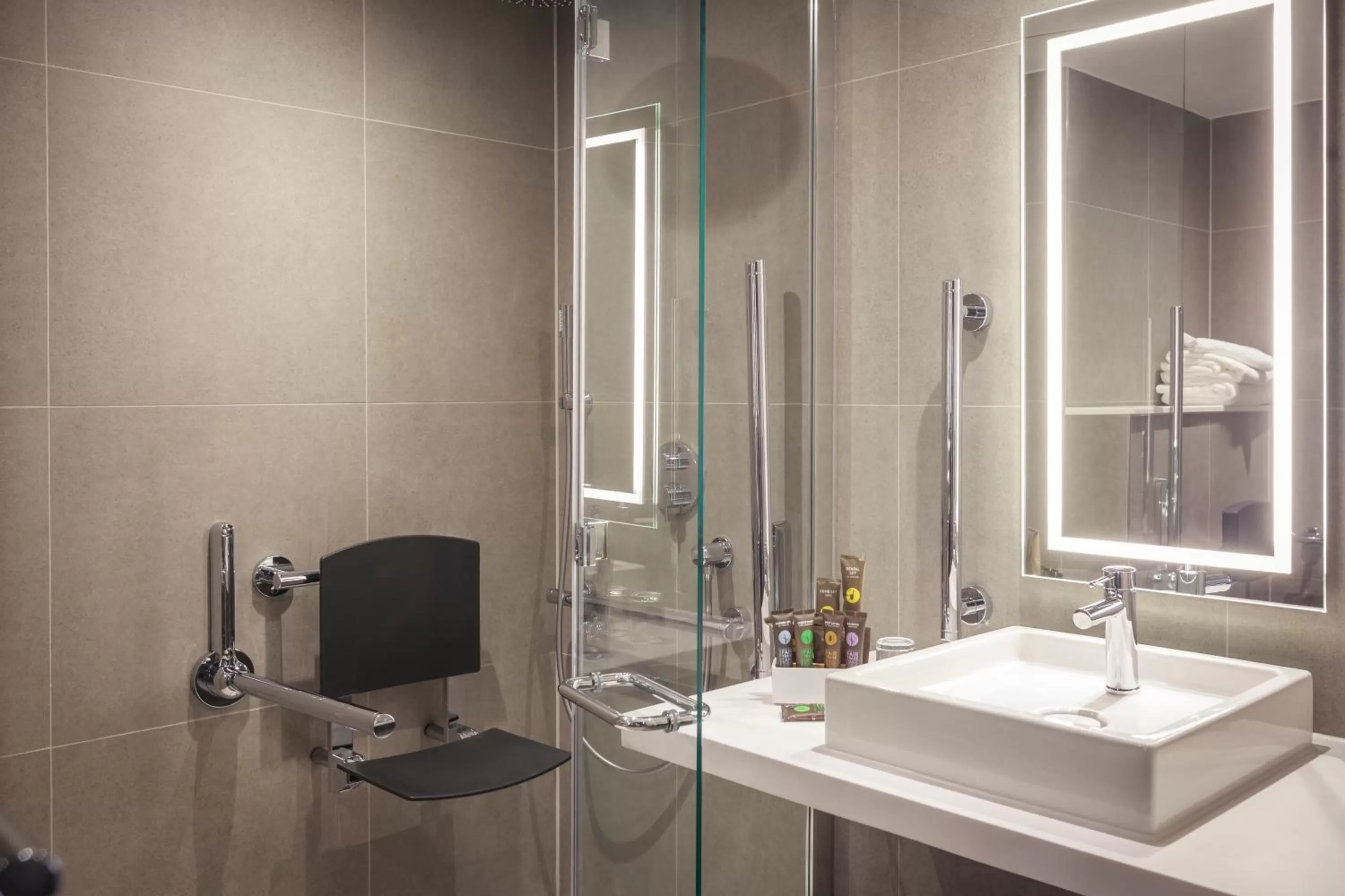 Bathroom in Novotel Cambridge North