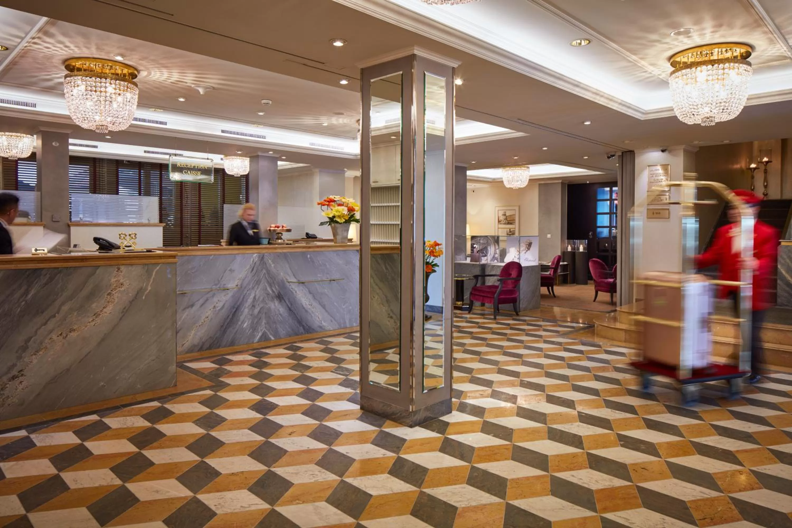 Property building in Hotel Schweizerhof Zürich