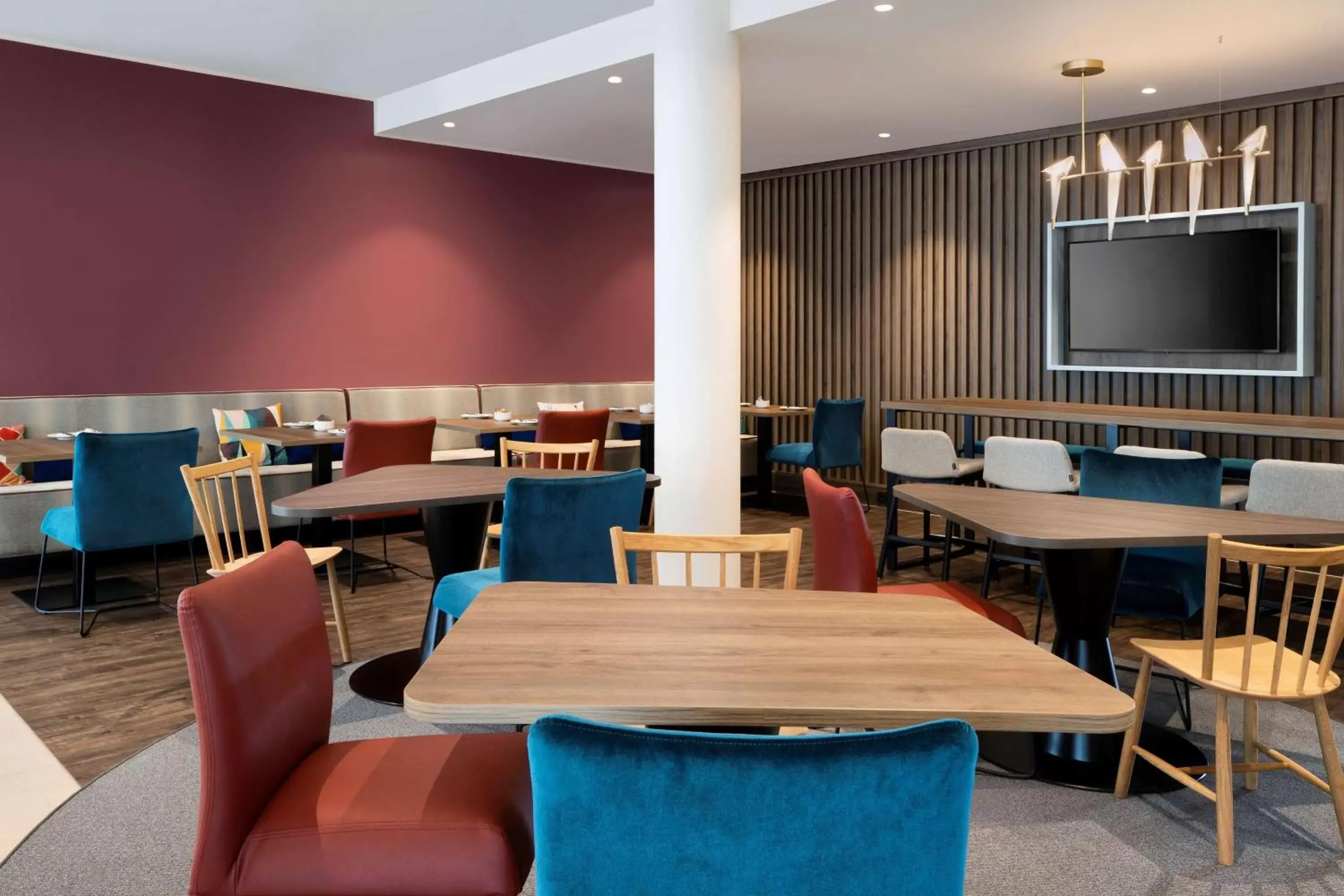 Lobby or reception, Restaurant/Places to Eat in Hampton By Hilton Kaiserslautern