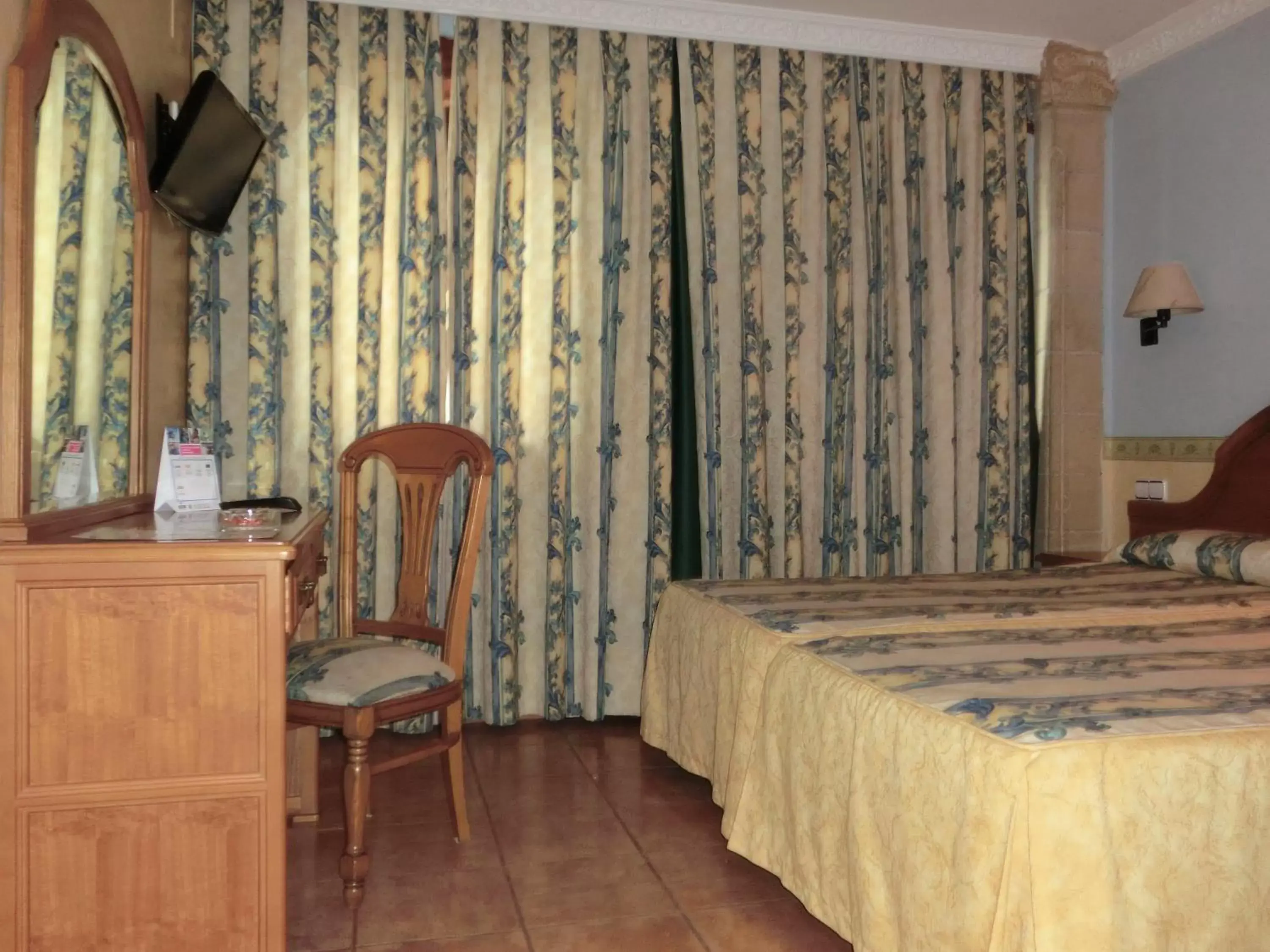 Photo of the whole room, Bed in Hotel Las Ruedas