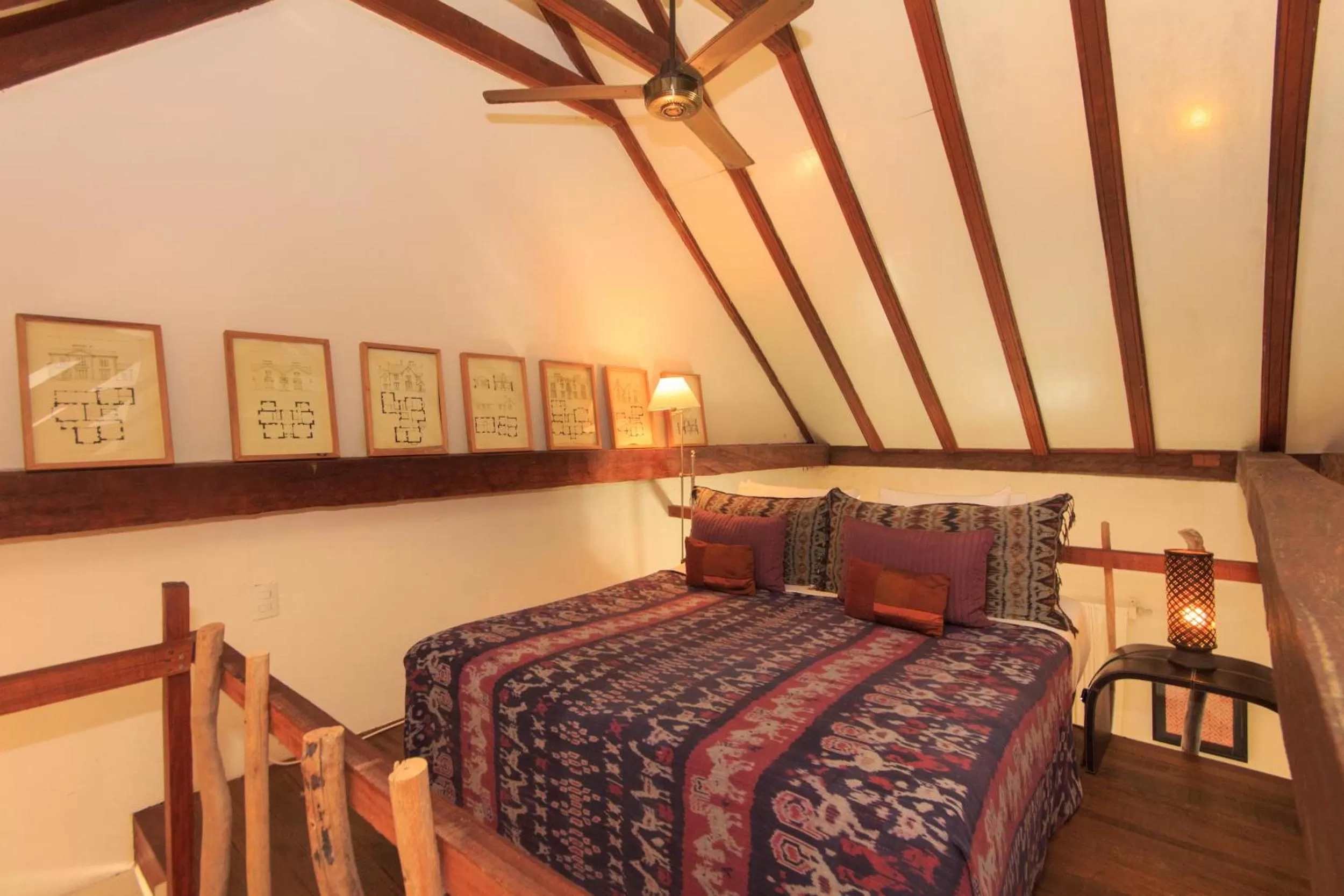 Photo of the whole room, Bed in Hotel Casa Lola Deluxe Gallery