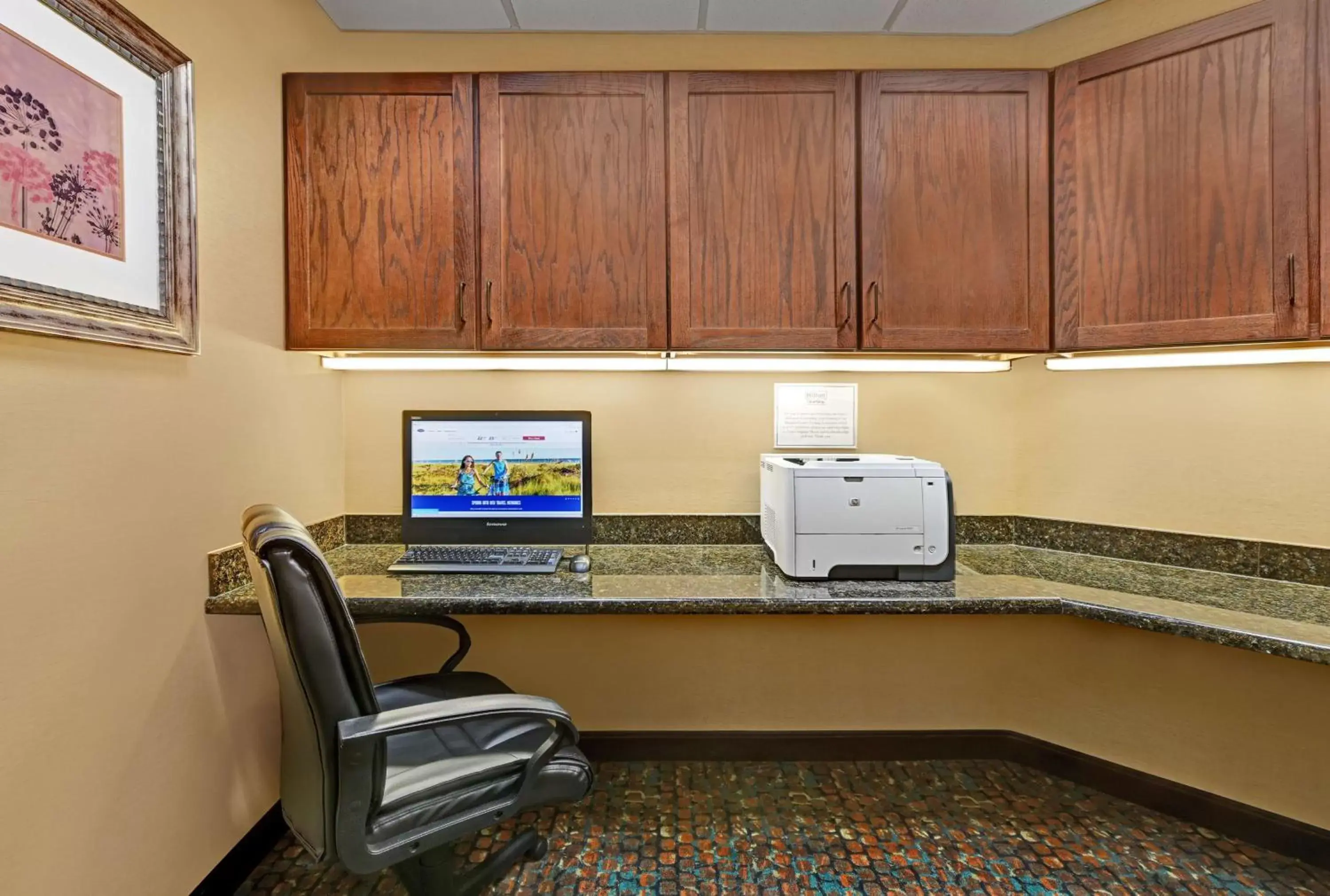Business facilities, Business Area/Conference Room in Hampton Inn Deming
