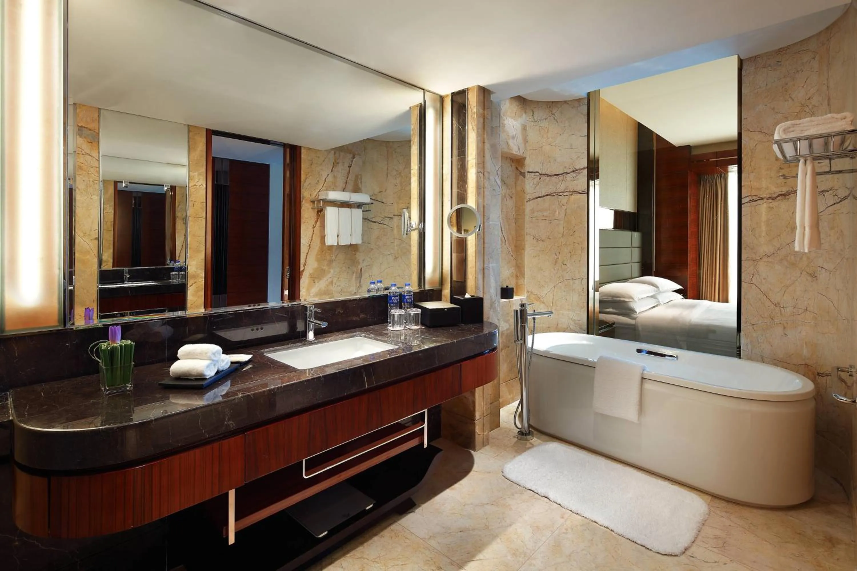 Bathroom in Sheraton Hefei Xinzhan Hotel