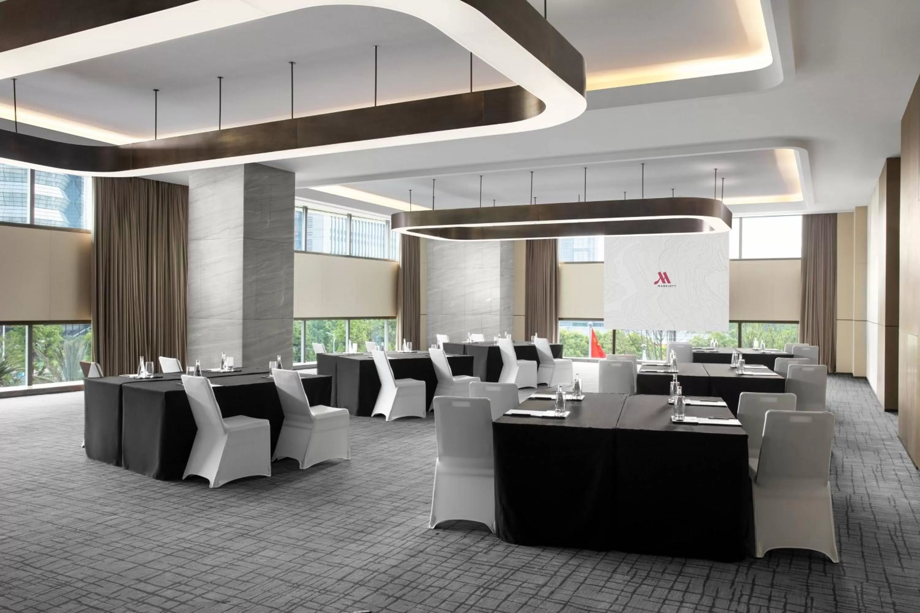 Meeting/conference room in Zhangjiagang Marriott Hotel